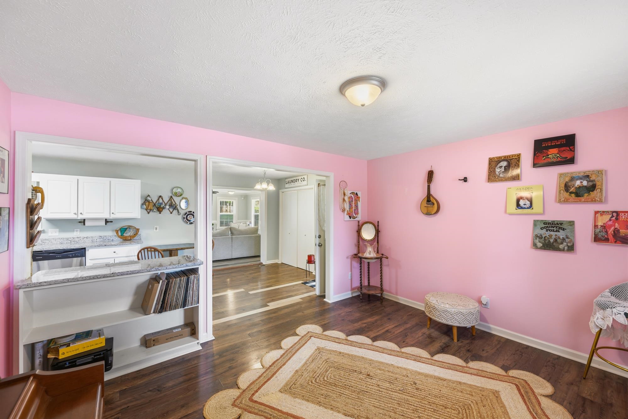 71 Tracy St Property Photo 12