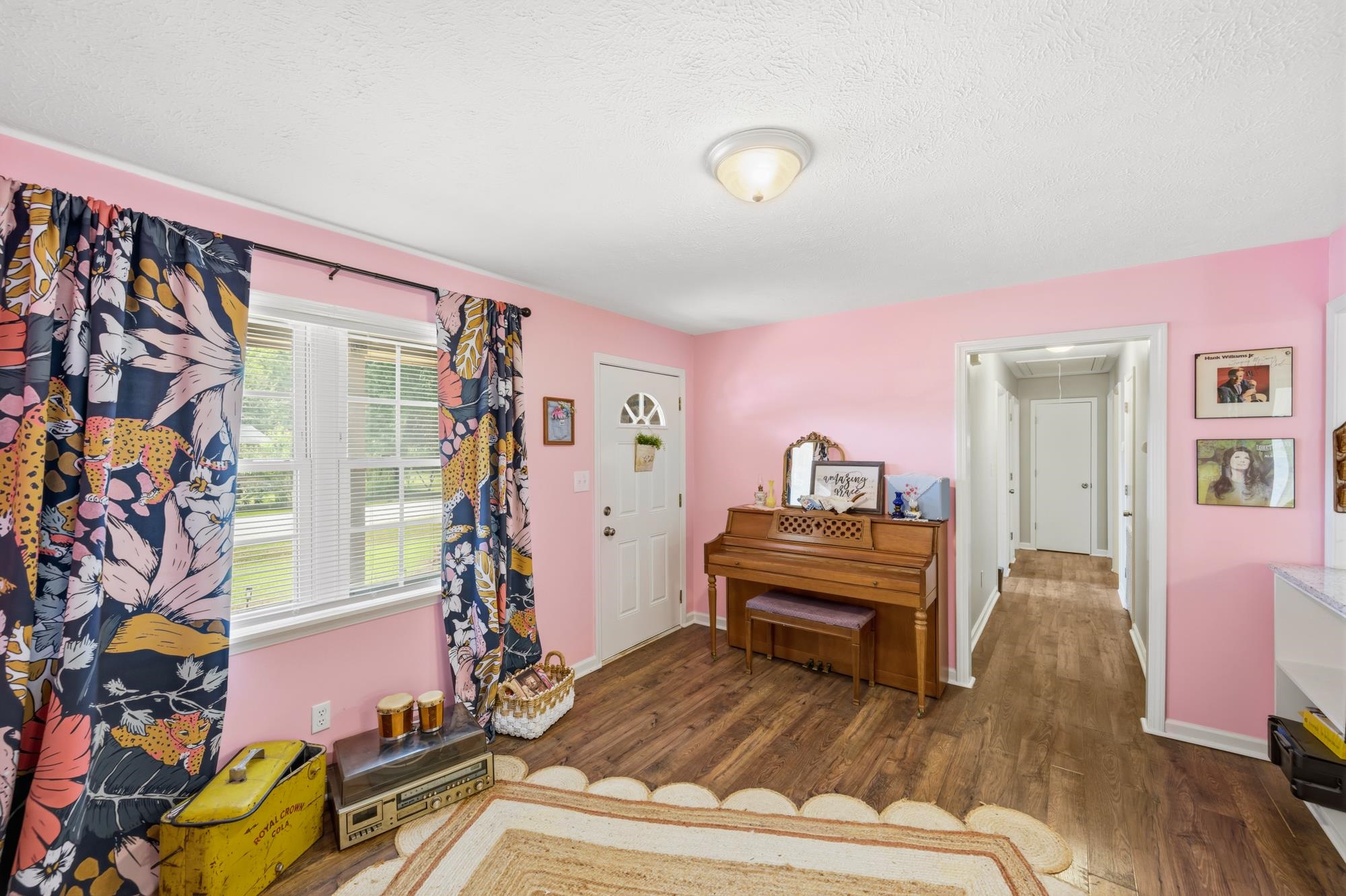 71 Tracy St Property Photo 14