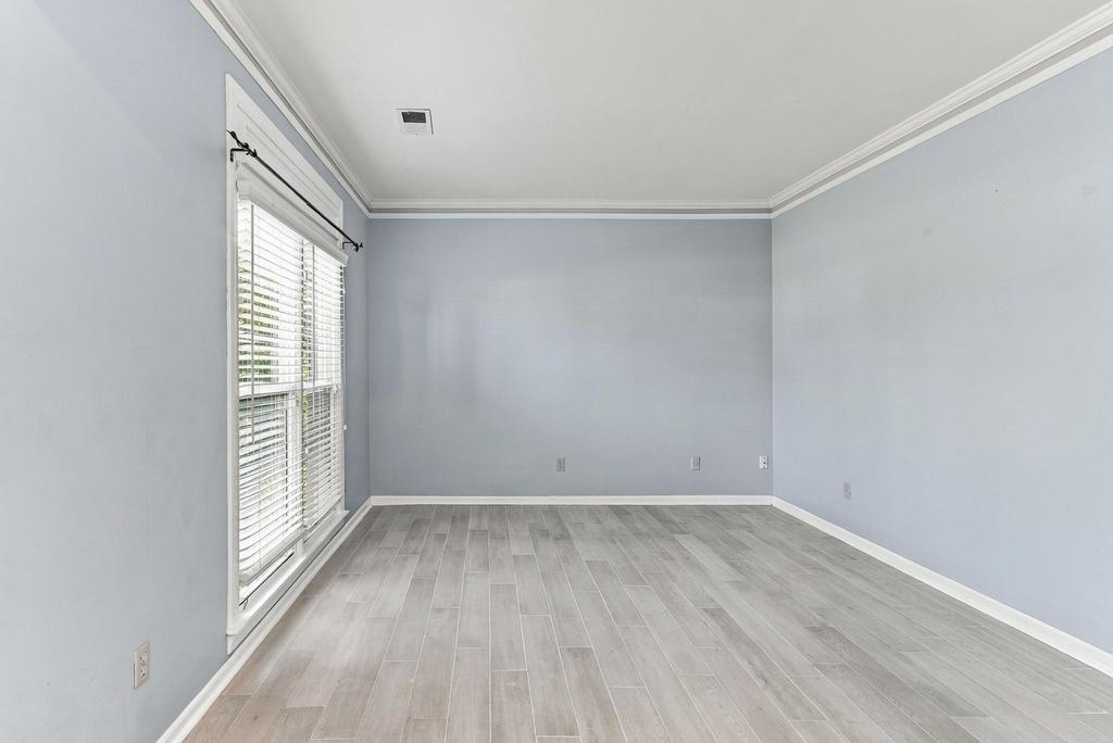 2053 Johnson Rd Property Photo 12