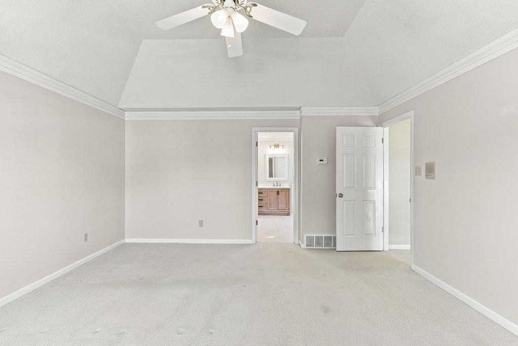 2053 Johnson Rd Property Photo 20