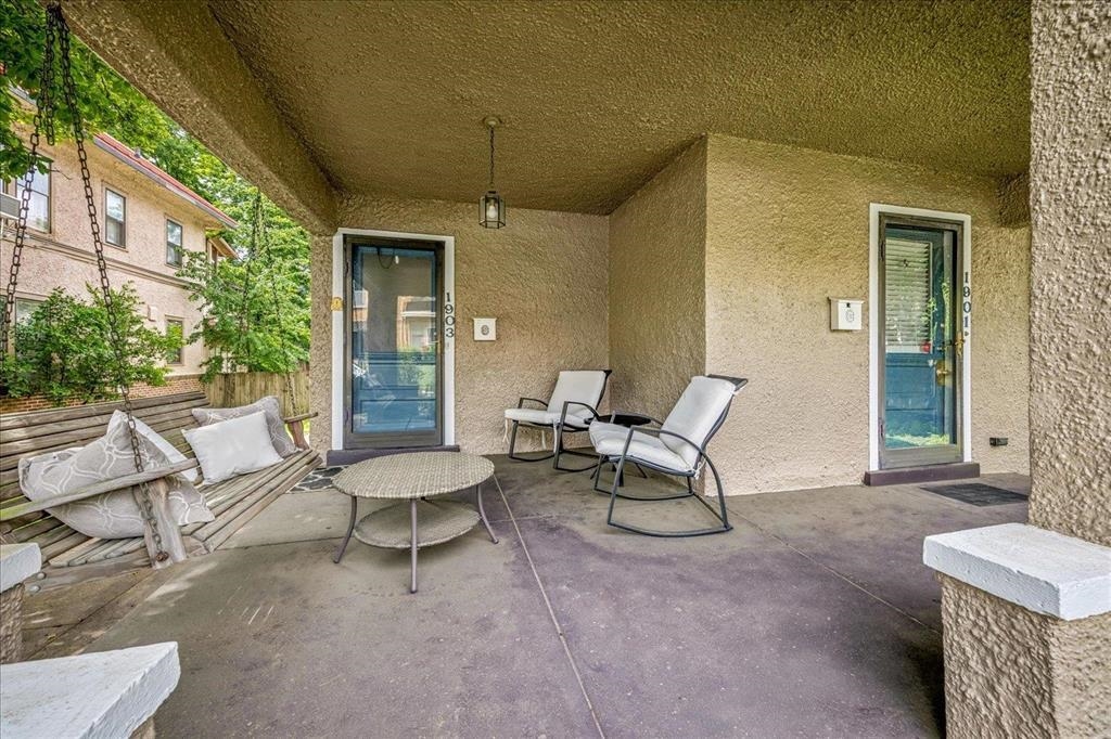1901 Linden Ave Property Photo 4