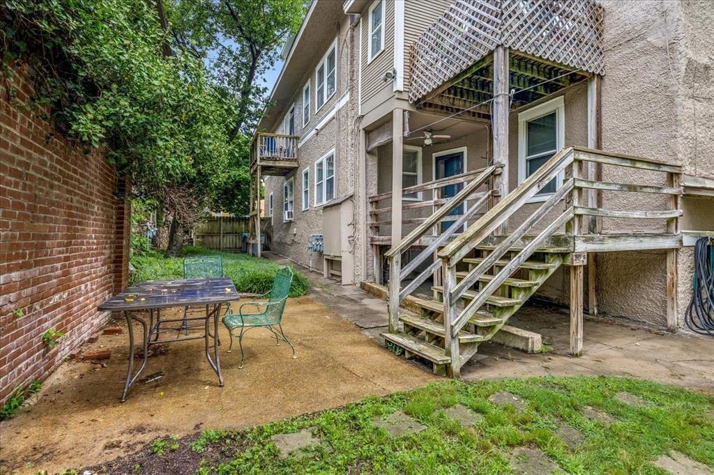 1901 Linden Ave Property Photo 16