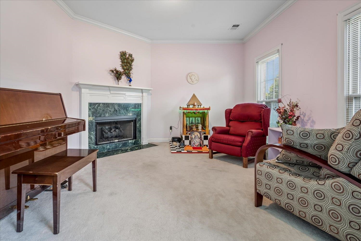 8889 Chimneyrock Blvd Property Photo 6