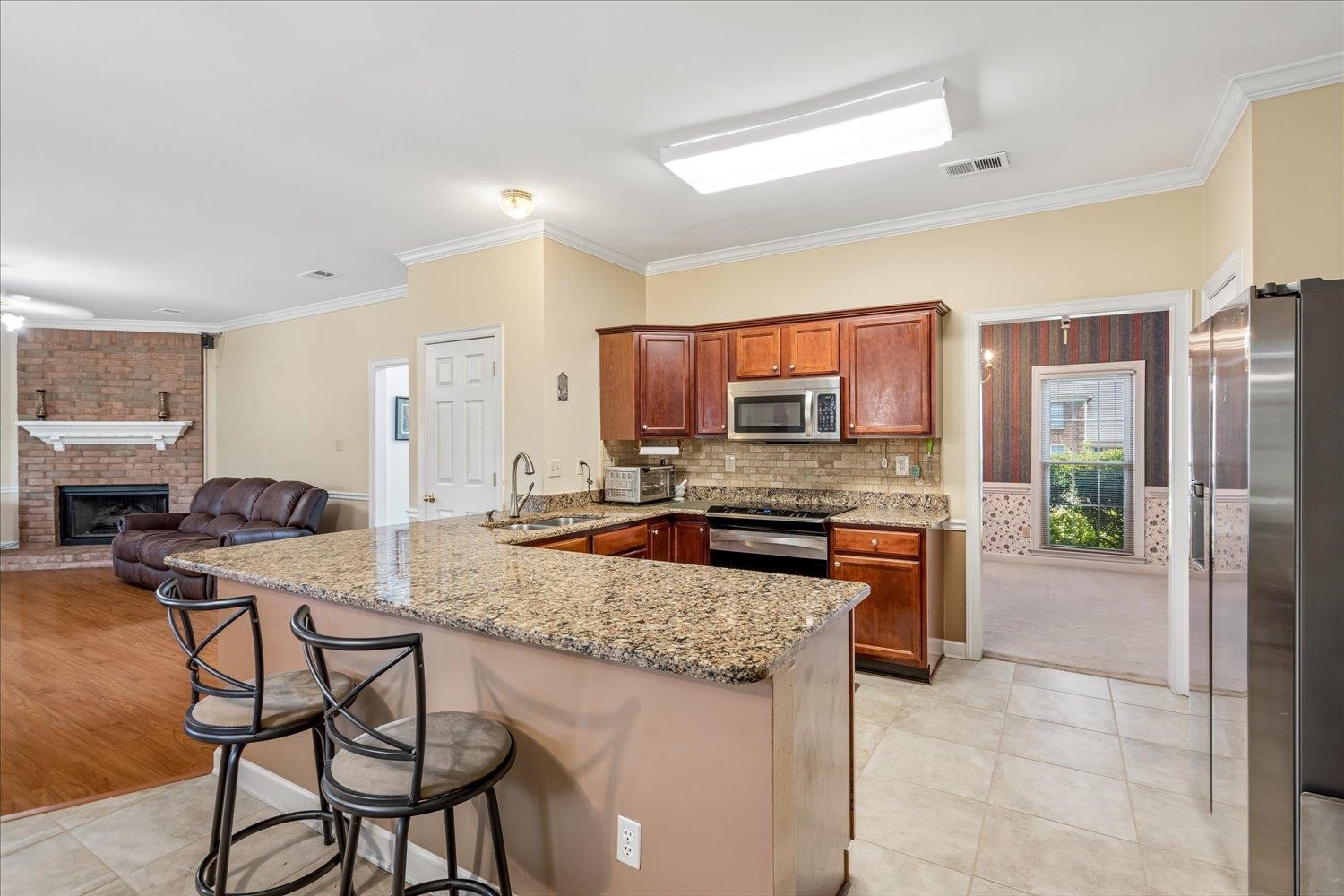8889 Chimneyrock Blvd Property Photo 12