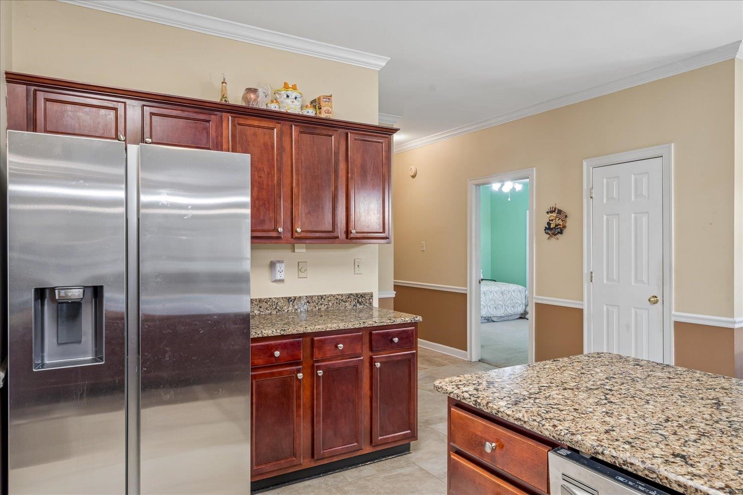 8889 Chimneyrock Blvd Property Photo 14