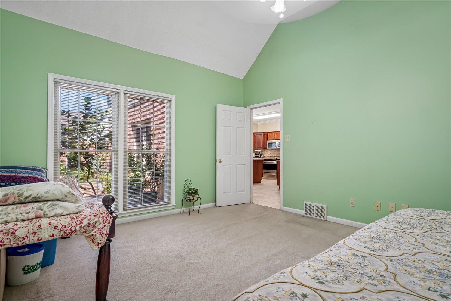 8889 Chimneyrock Blvd Property Photo 20