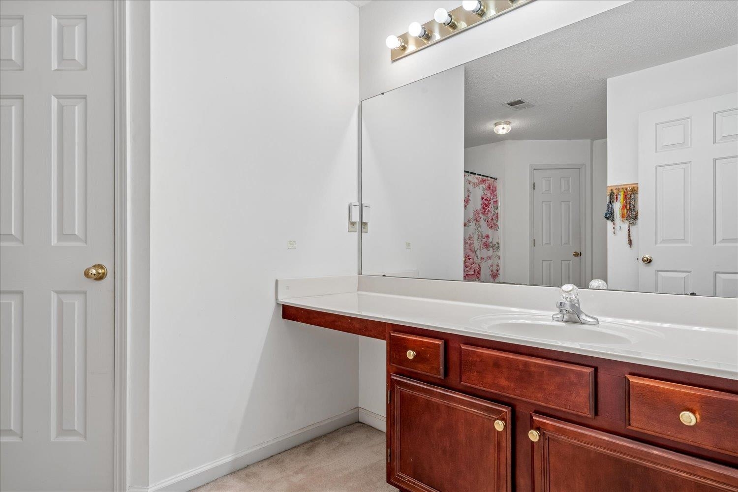 8889 Chimneyrock Blvd Property Photo 27