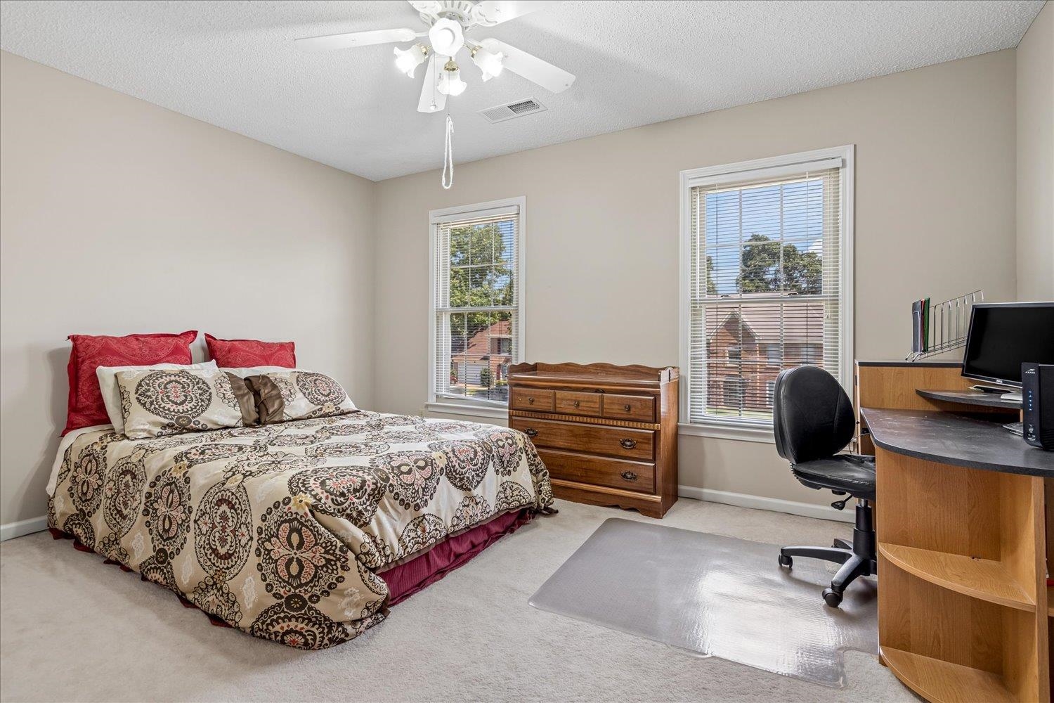 8889 Chimneyrock Blvd Property Photo 31