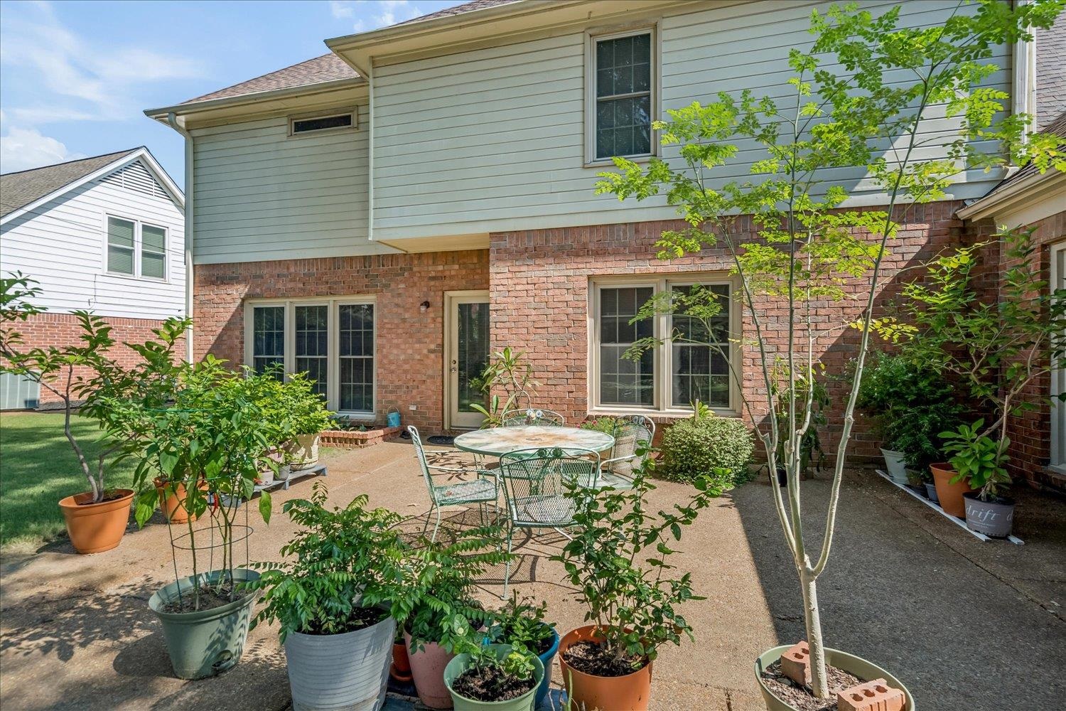 8889 Chimneyrock Blvd Property Photo 34