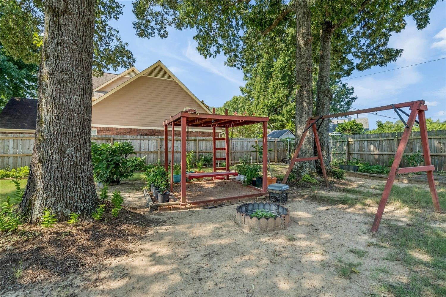 8889 Chimneyrock Blvd Property Photo 37