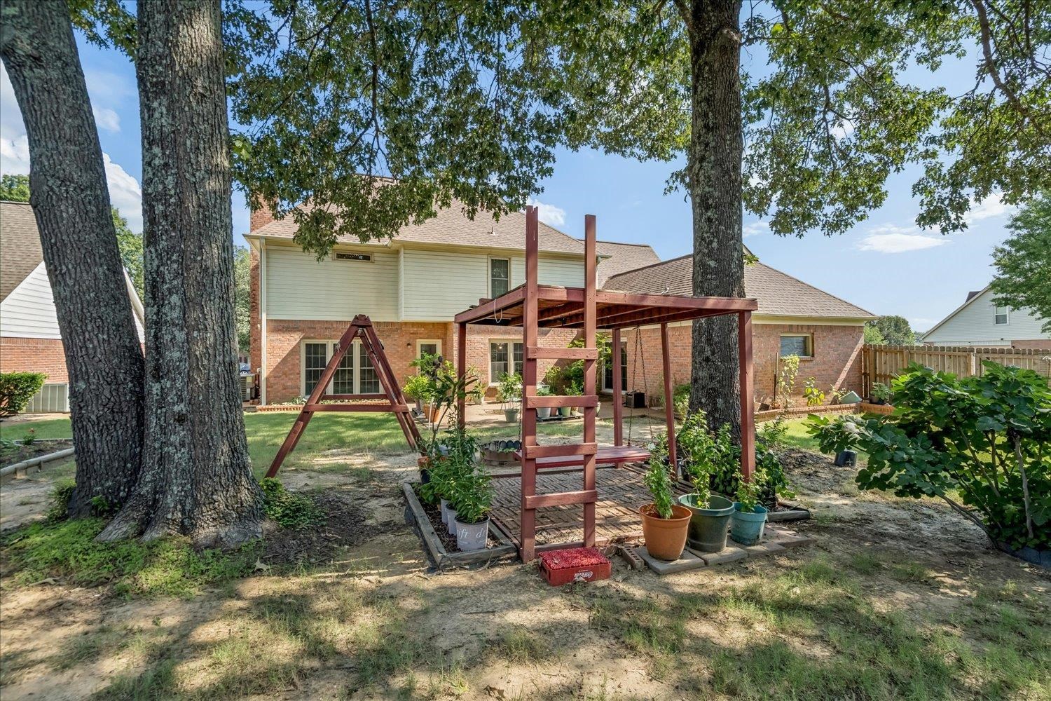 8889 Chimneyrock Blvd Property Photo 39