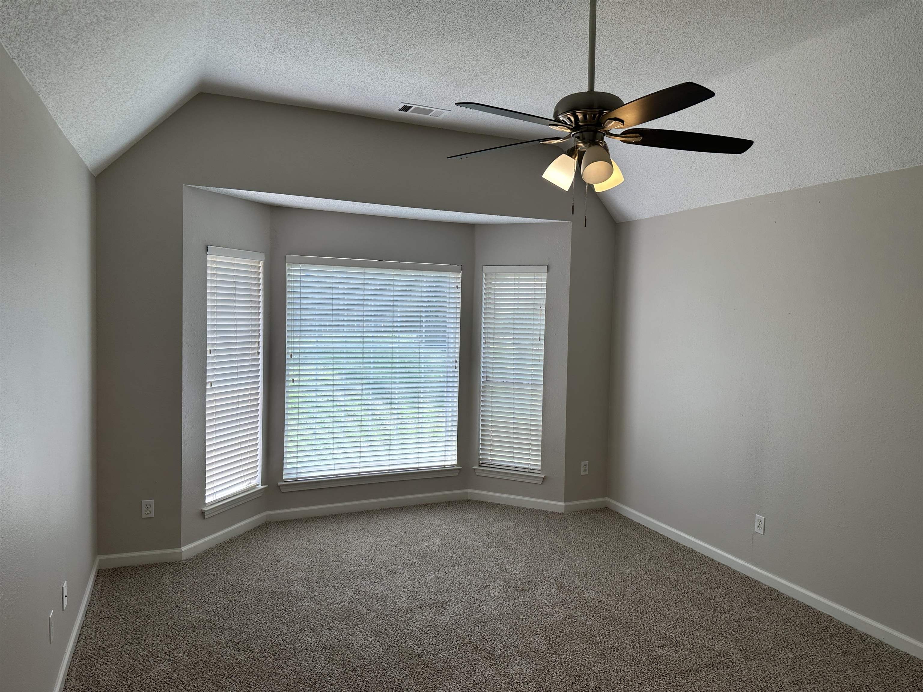 5281 Jon Oak Dr Property Photo 14
