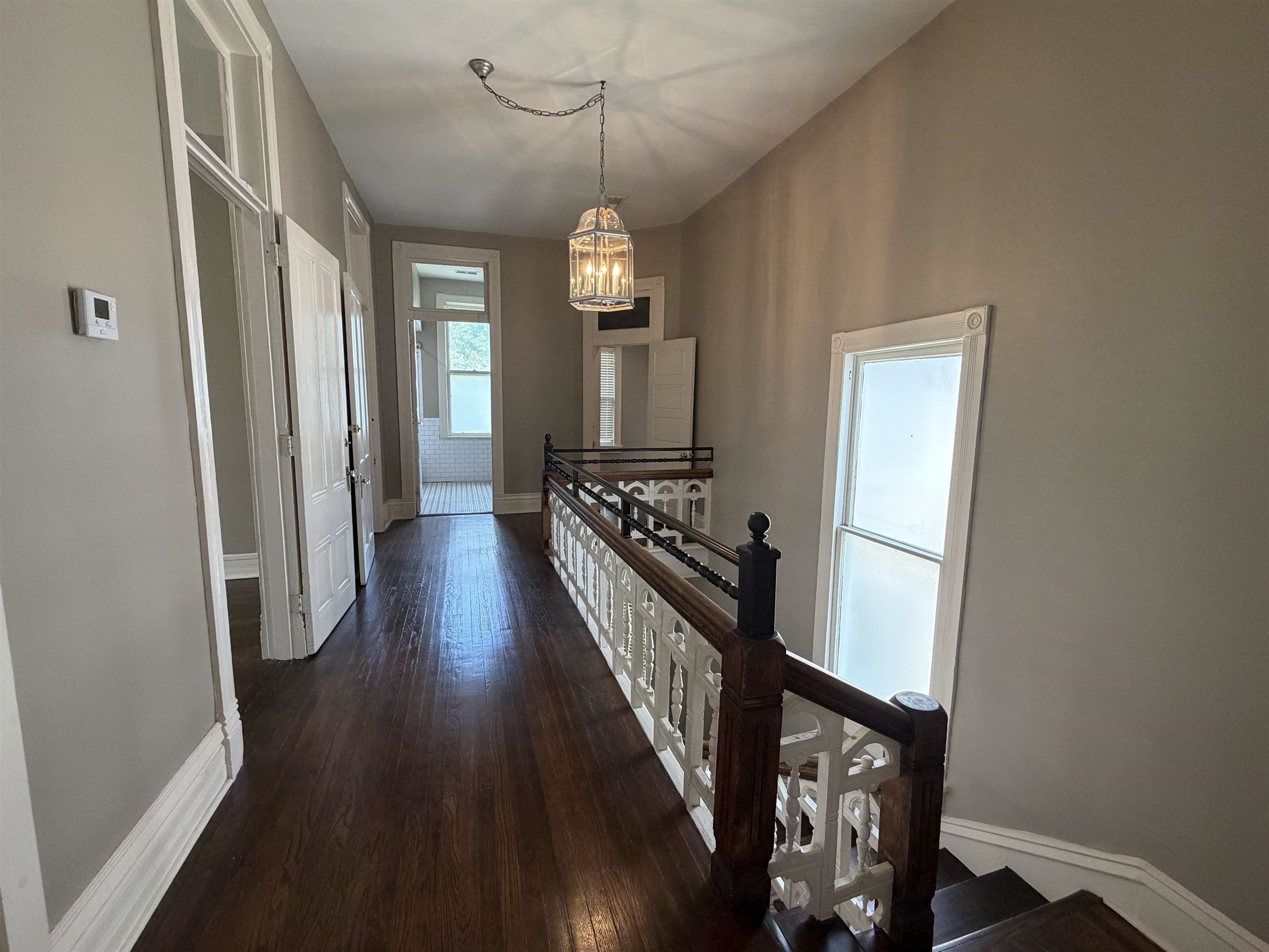 28 S Idlewild St Property Photo 18