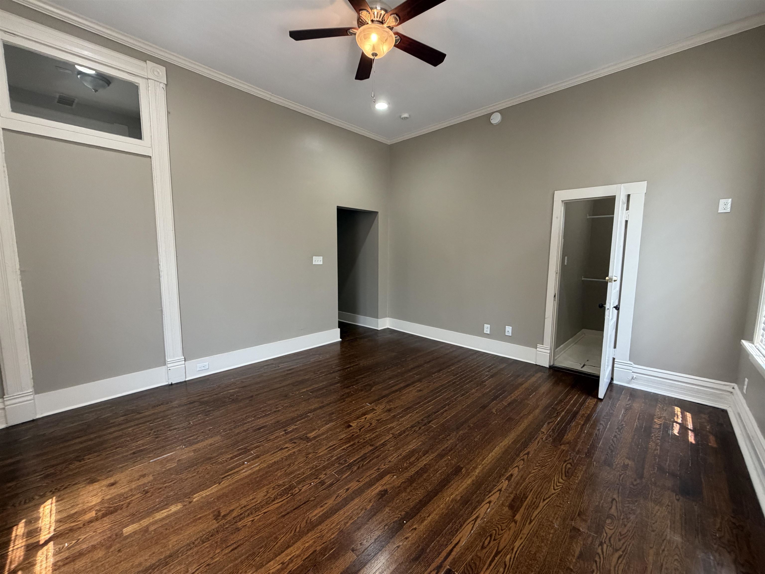 28 S Idlewild St Property Photo 33