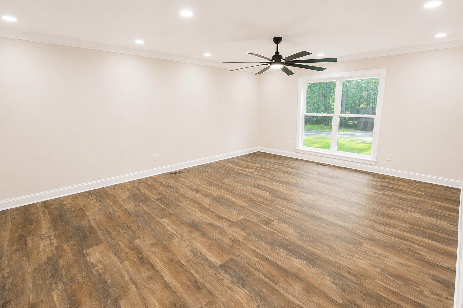 1104 S Pearl St Property Photo 12