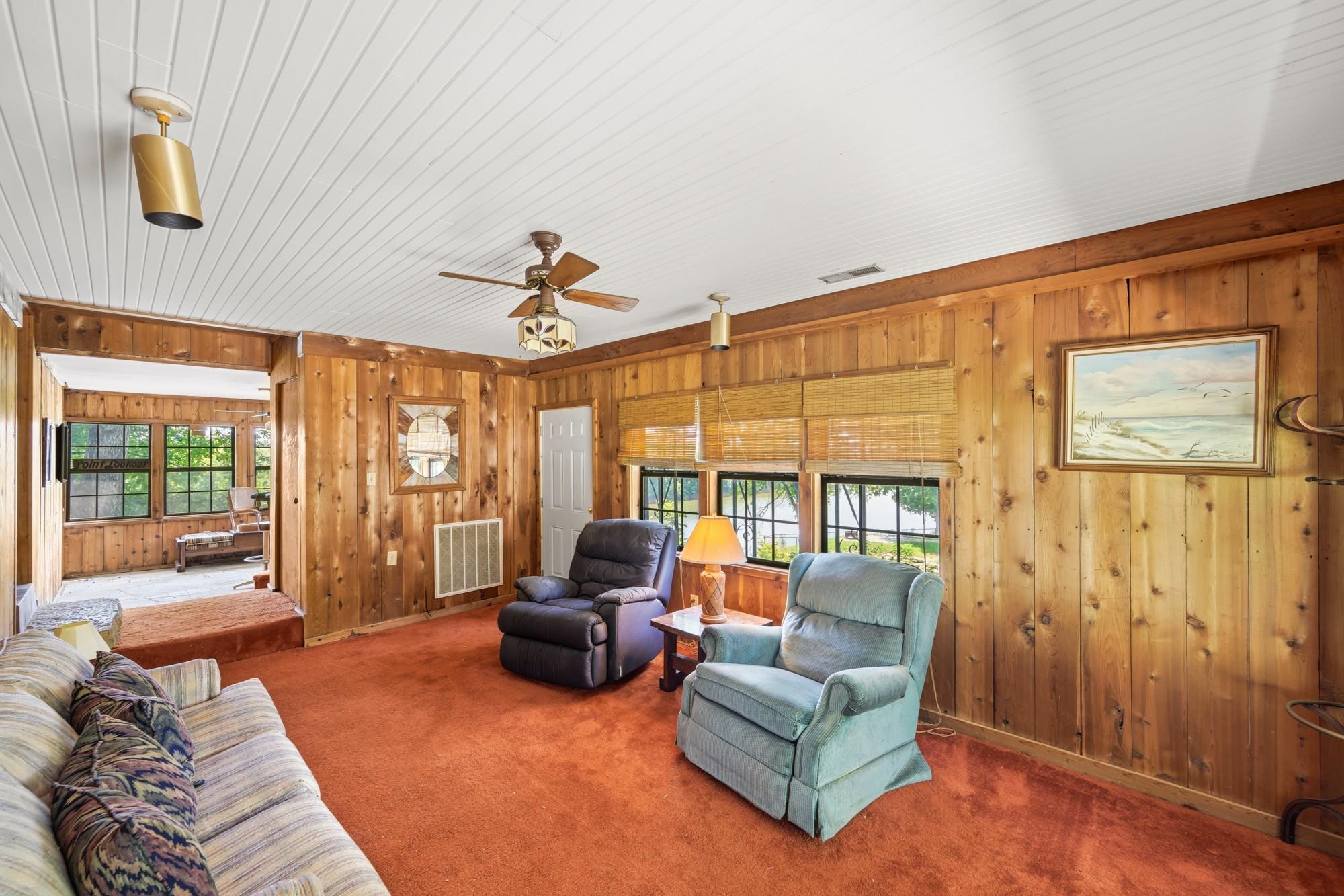 681 Attaway Ln Property Photo 19