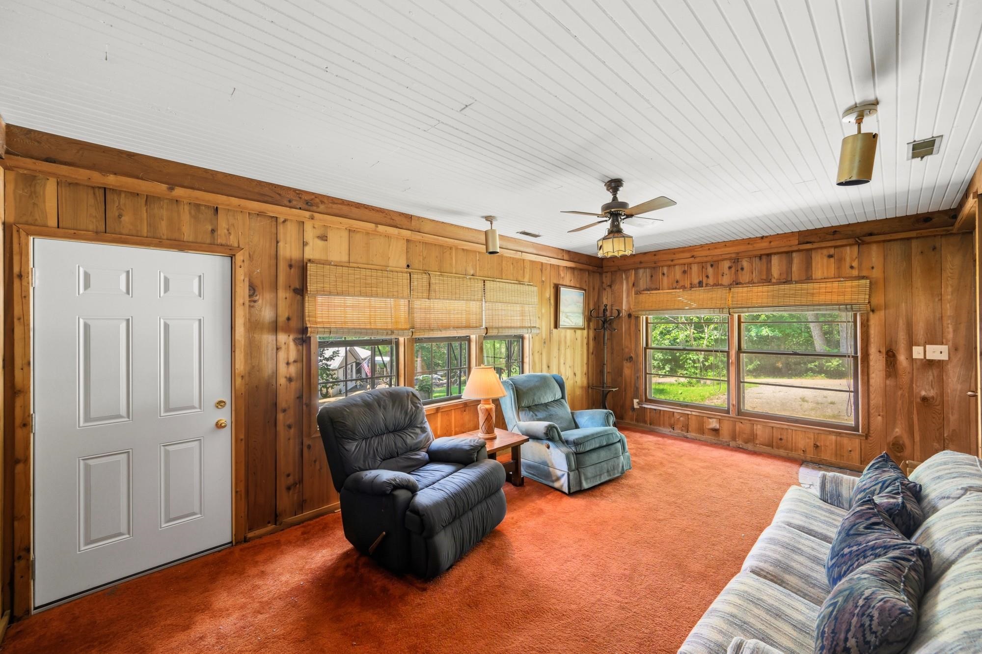 681 Attaway Ln Property Photo 22