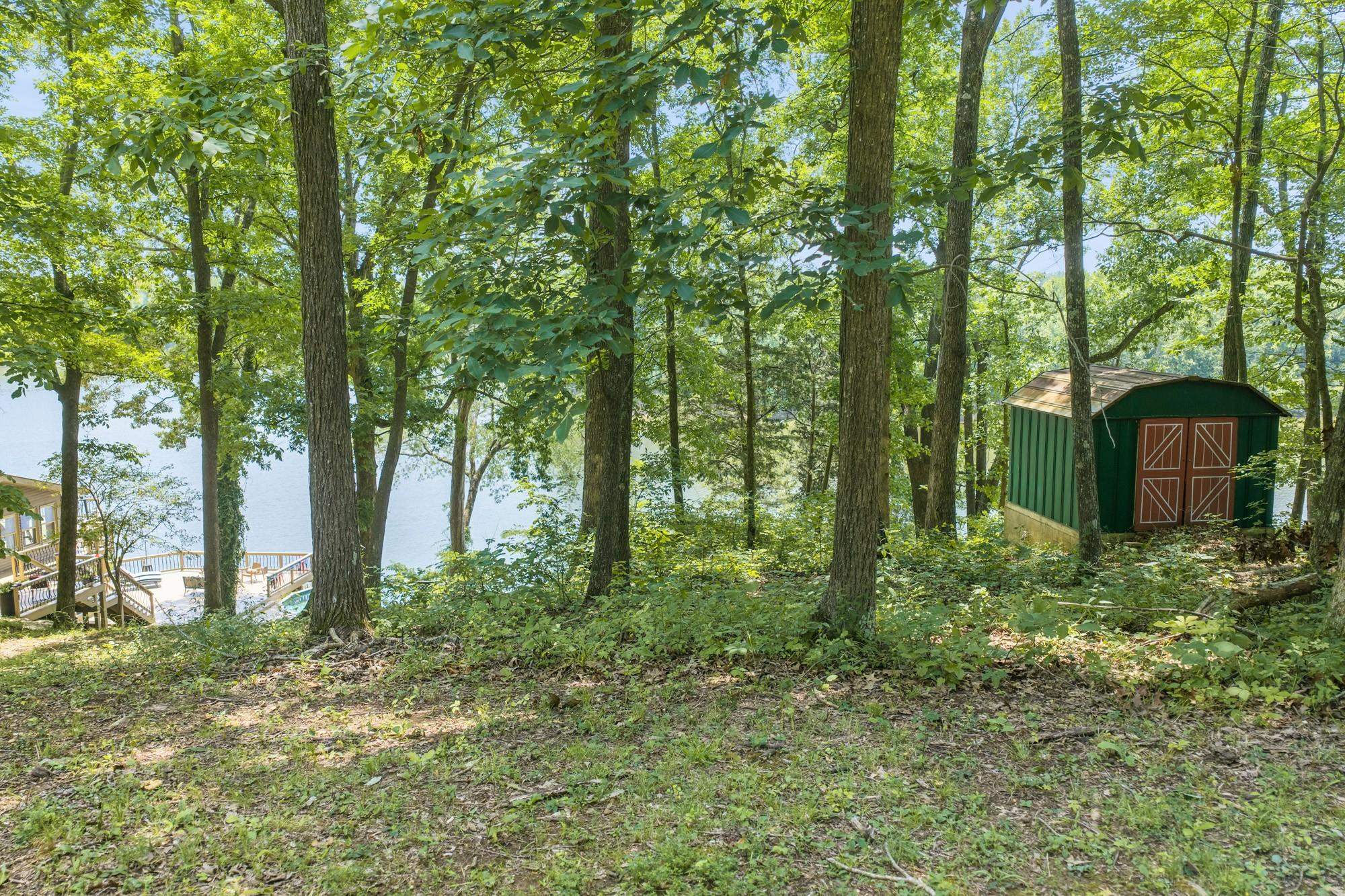 681 Attaway Ln Property Photo 33