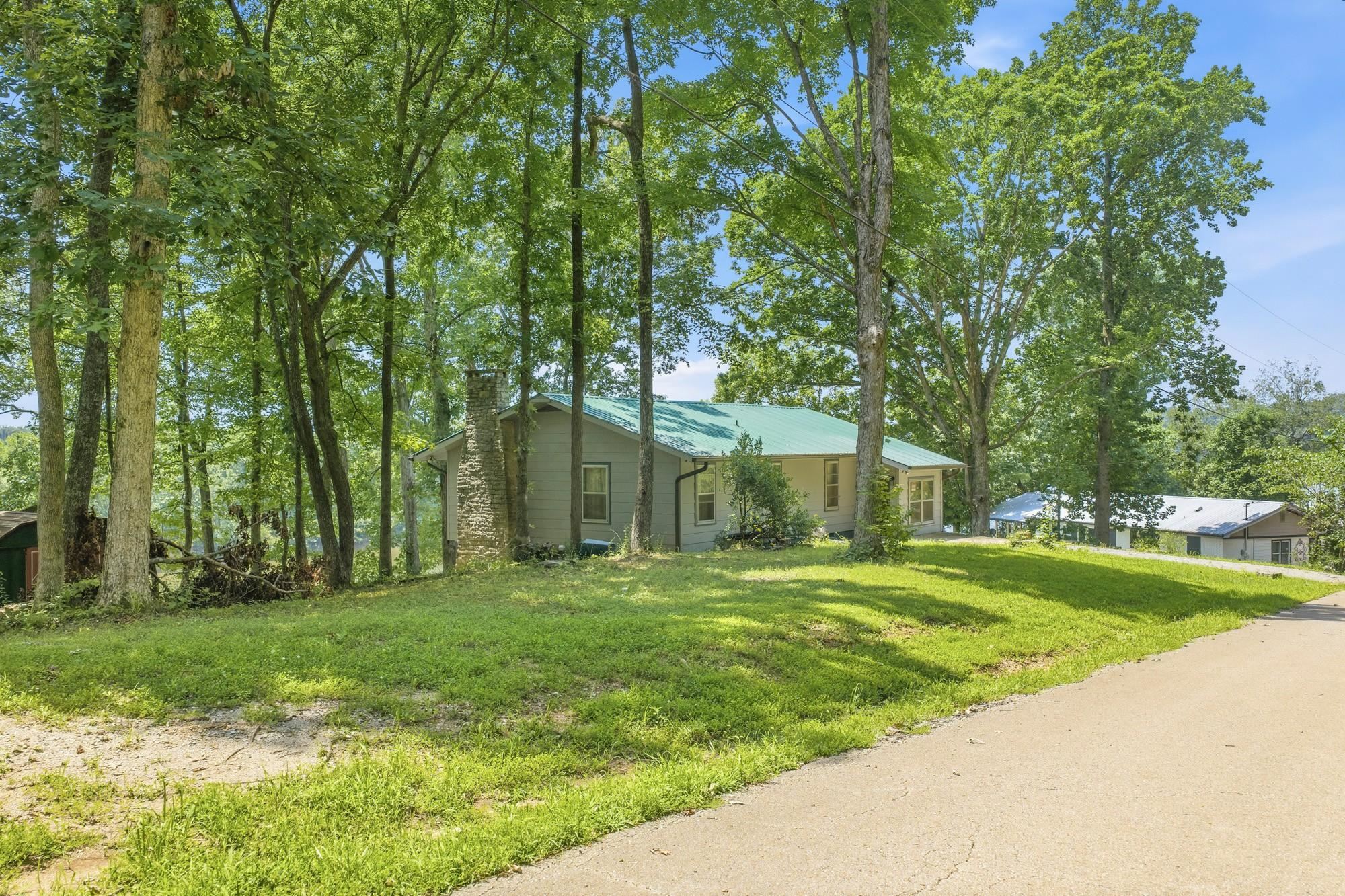 681 Attaway Ln Property Photo 35