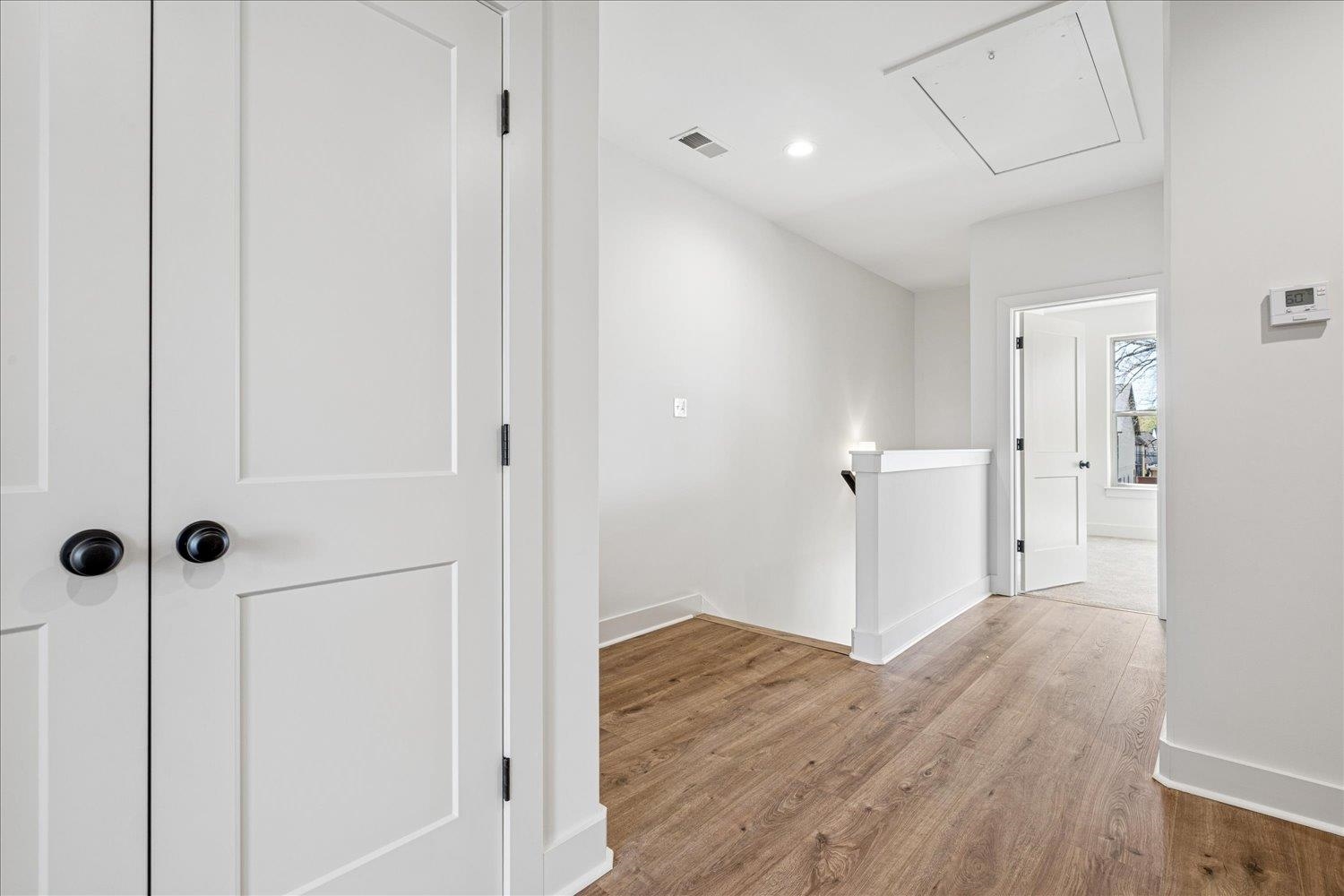 5476 End Village Dr 19 Property Photo 13