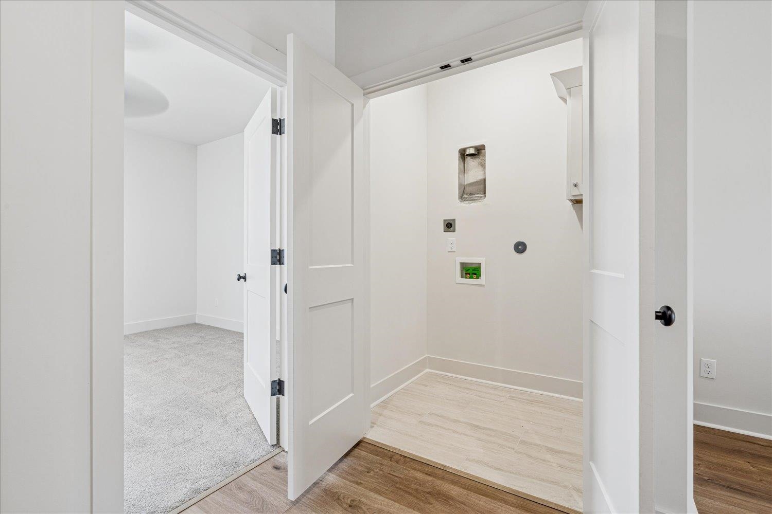 5476 End Village Dr 19 Property Photo 19