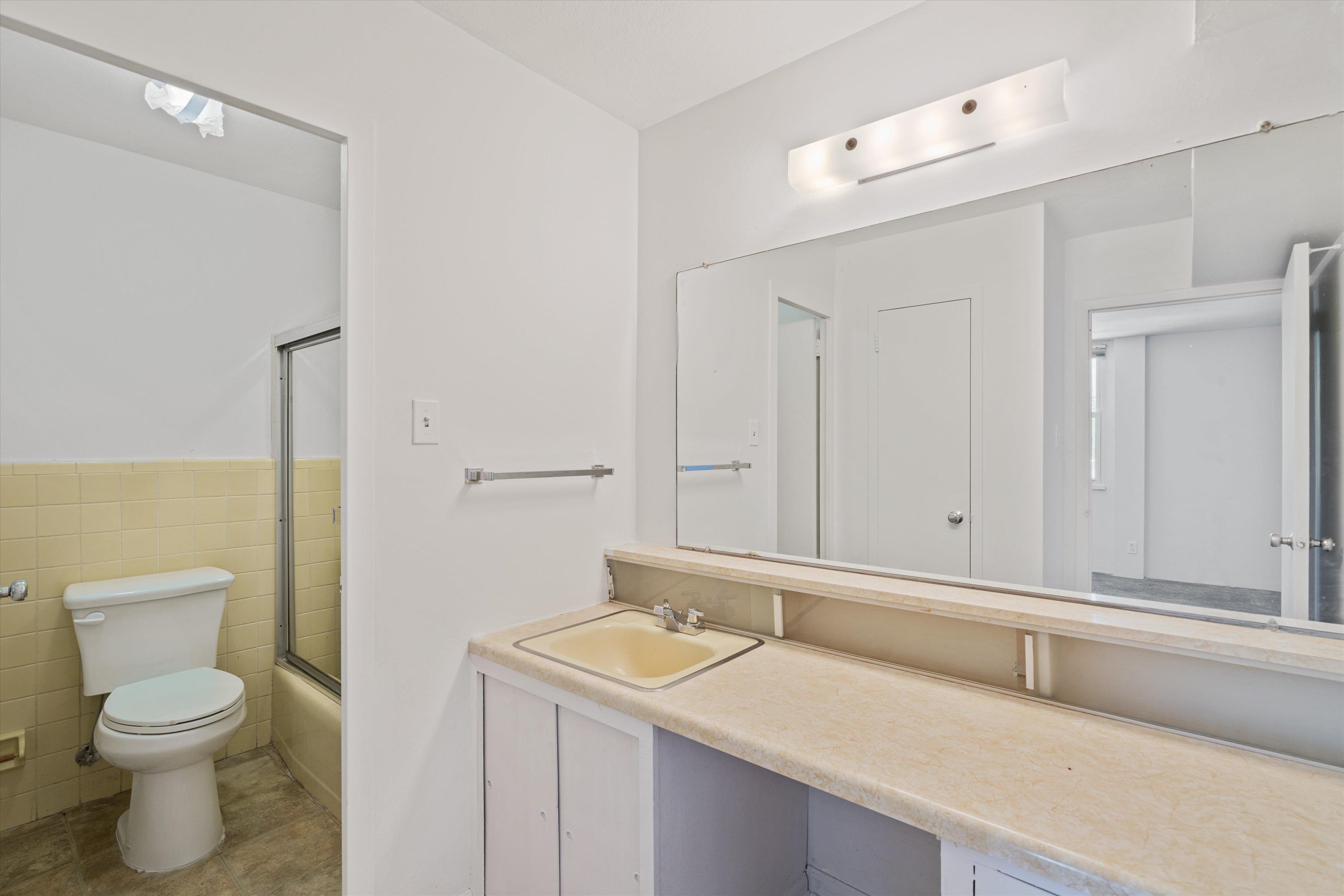2277 Union Ave 401 Property Photo 12