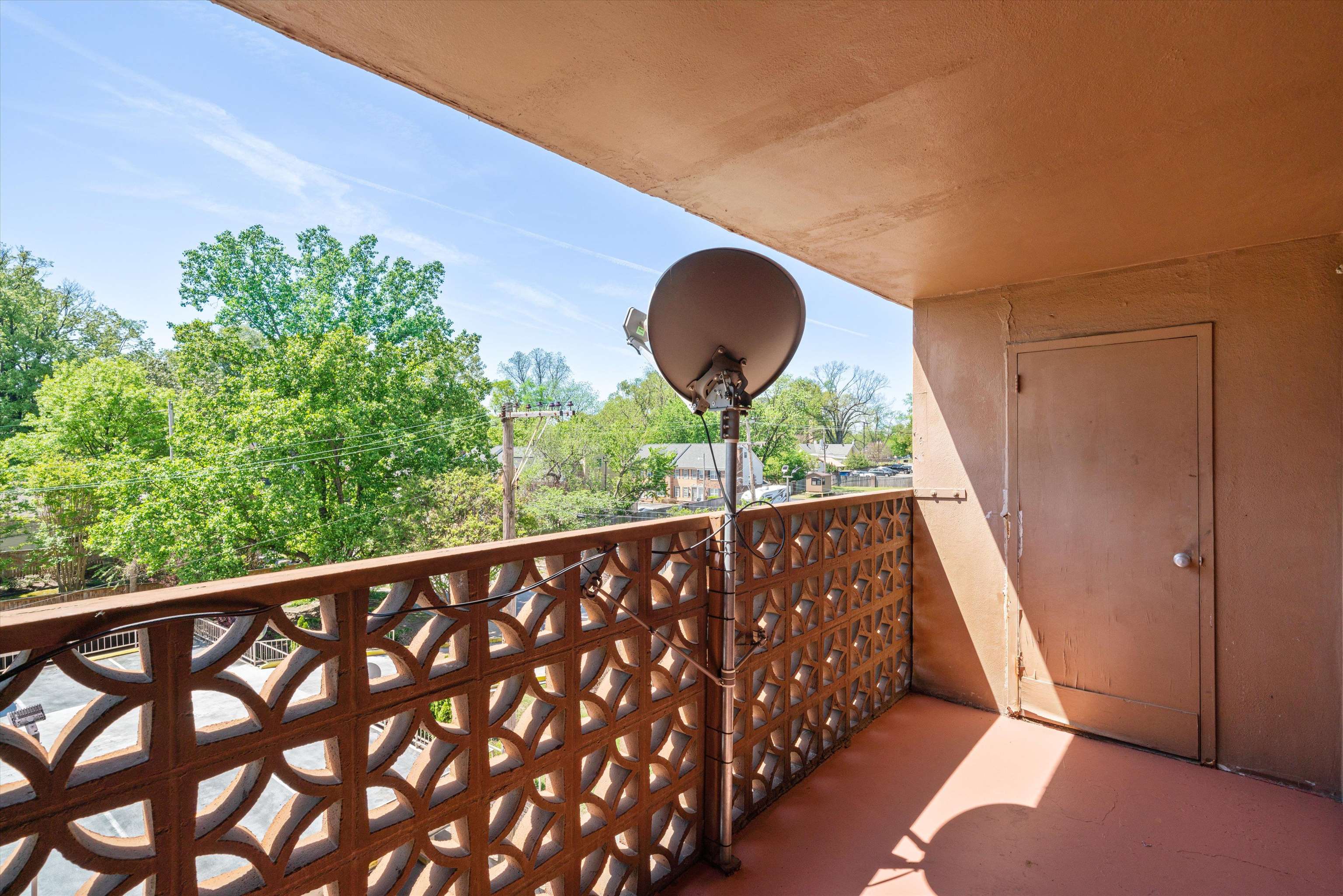 2277 Union Ave 401 Property Photo 17