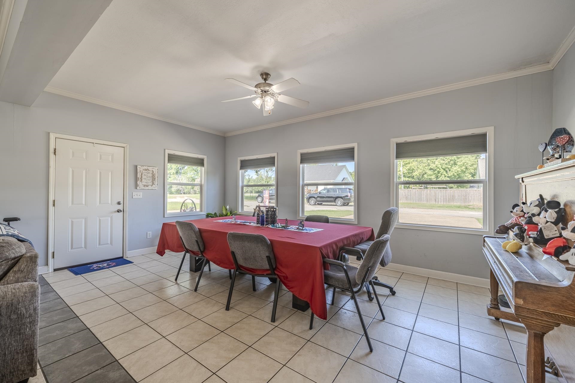 1150 Pinhook Dr Property Photo 12