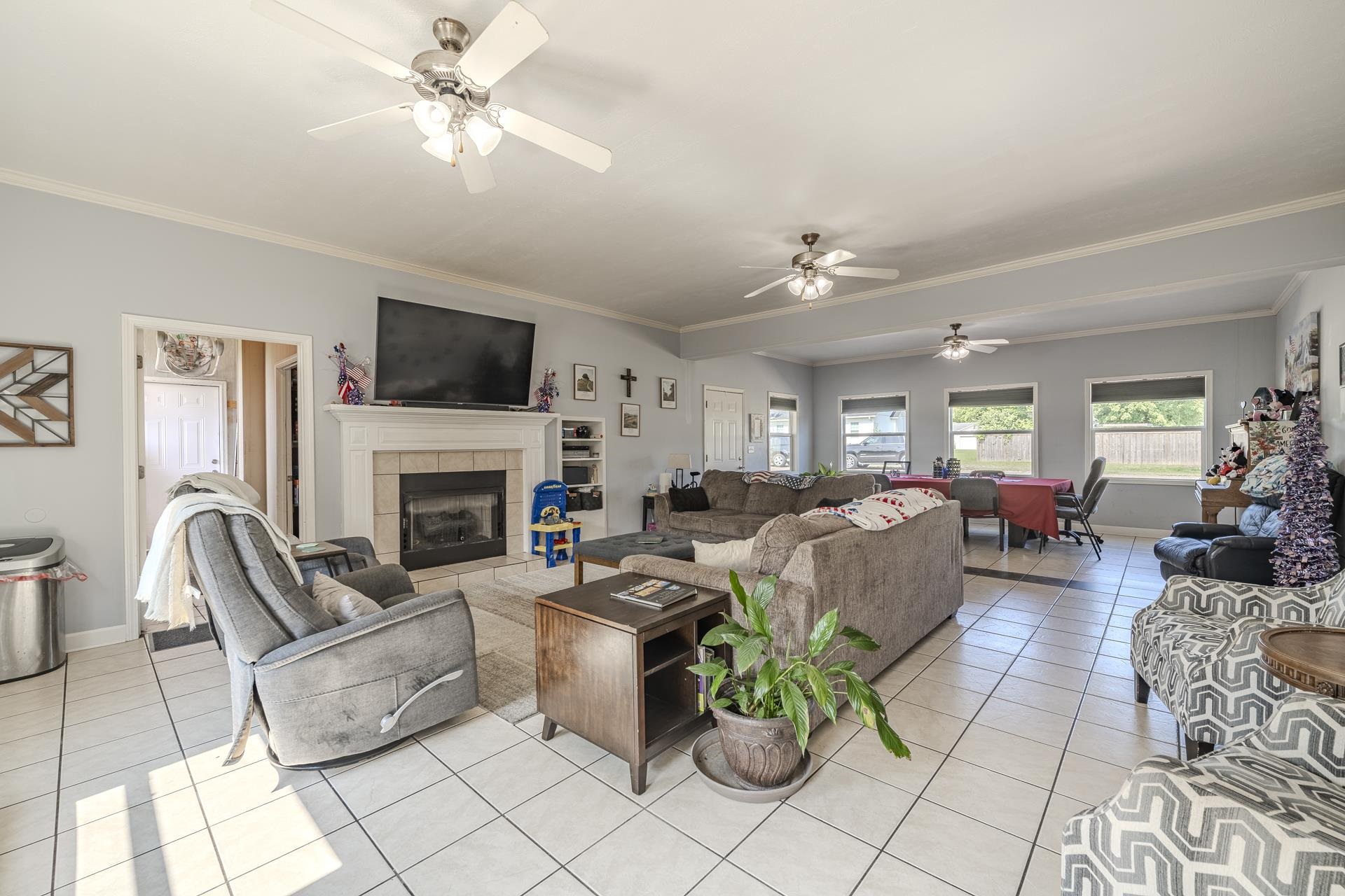 1150 Pinhook Dr Property Photo 13