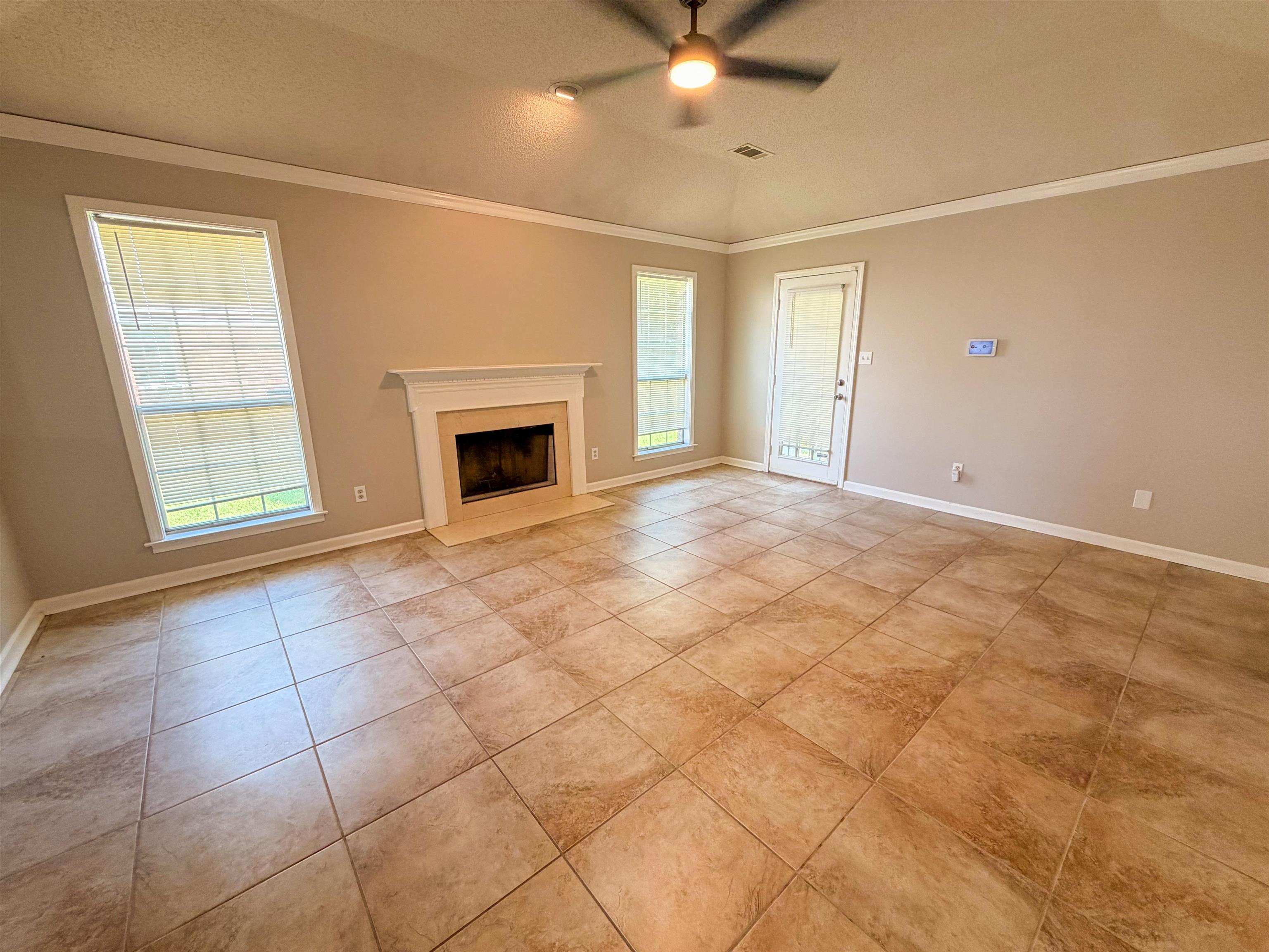 9040 Pepper Hollow Cv Property Photo 6