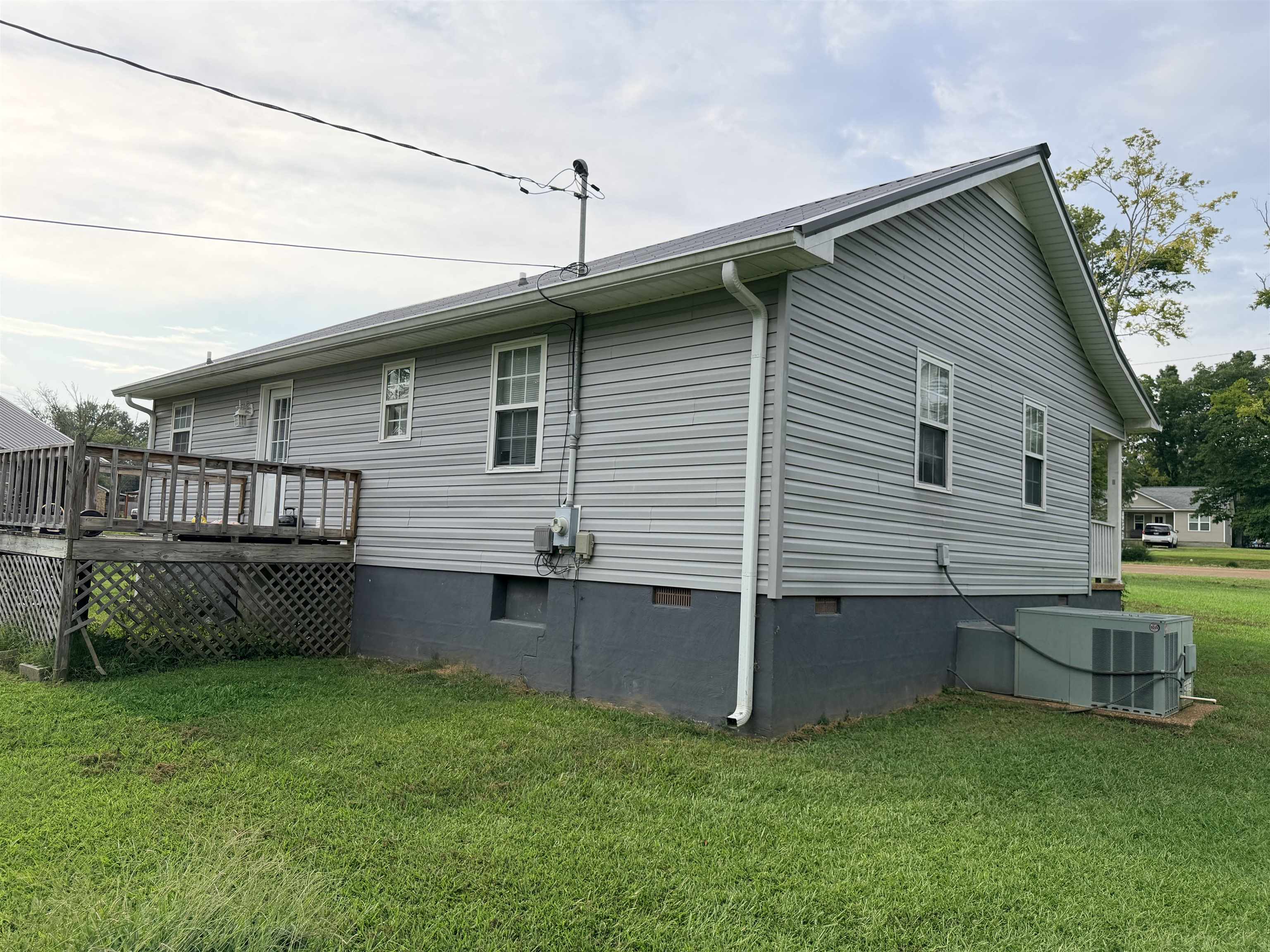 1600 Pinhook Dr Property Photo 17