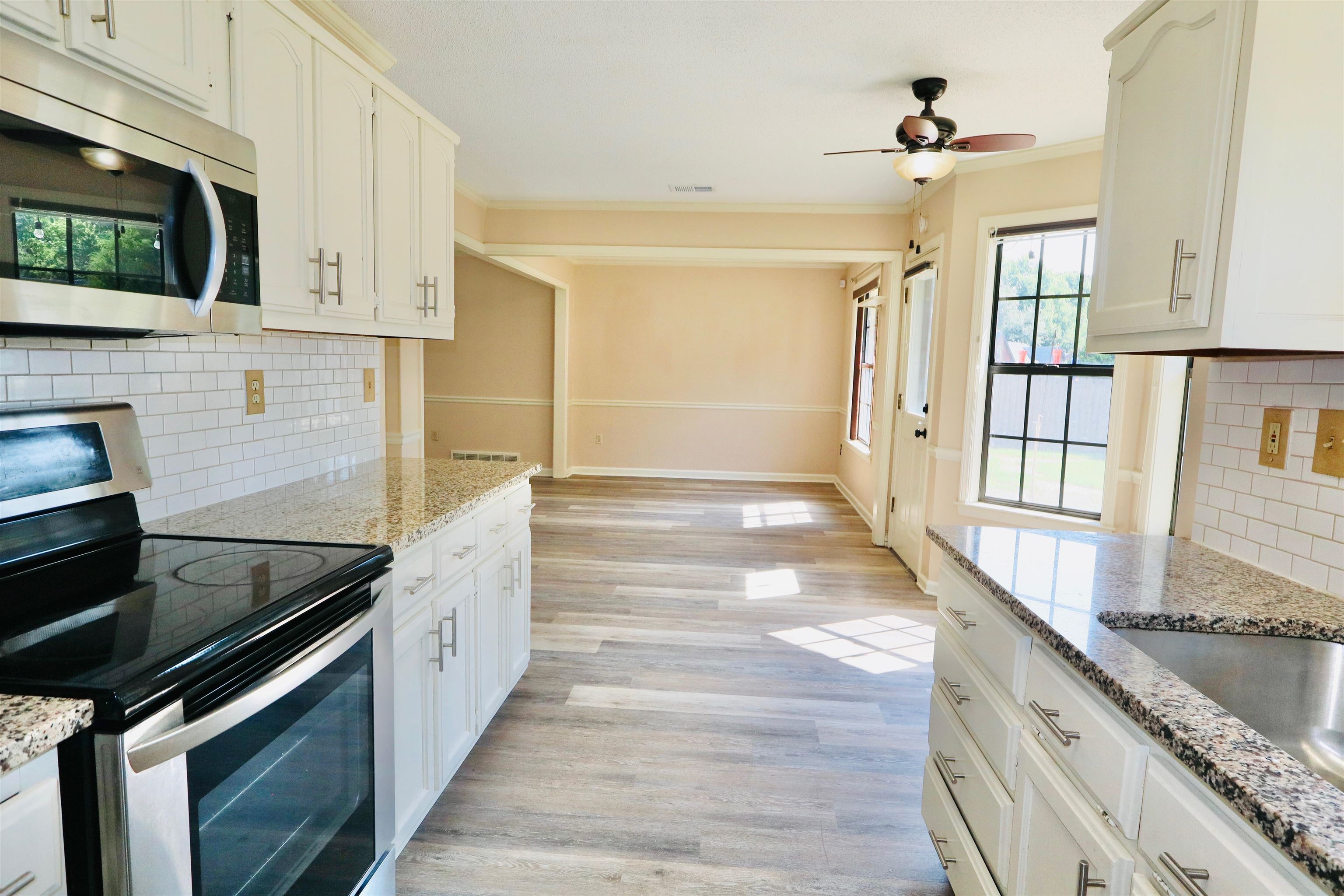 6853 Andrews Rd Property Photo 14