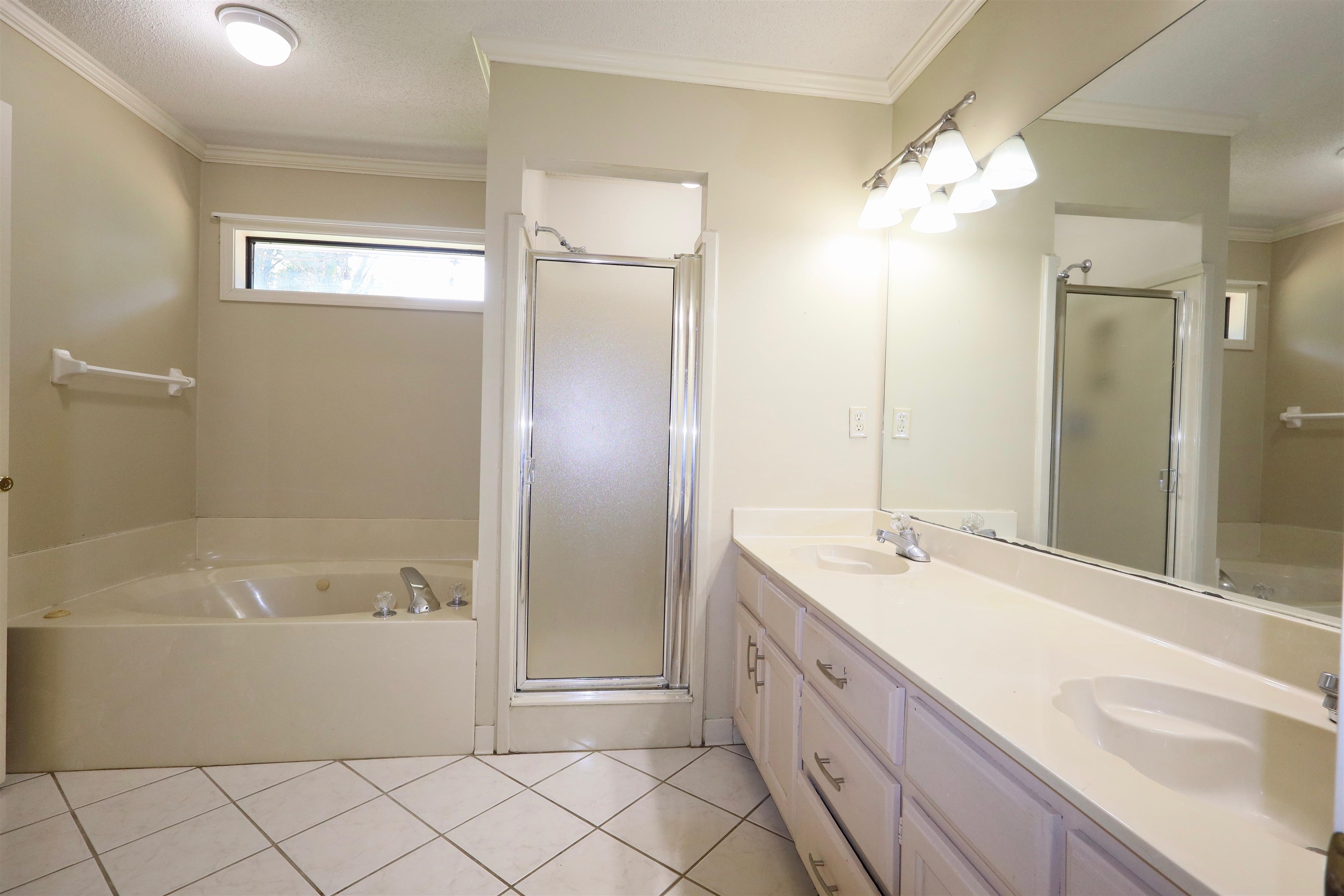 6853 Andrews Rd Property Photo 22