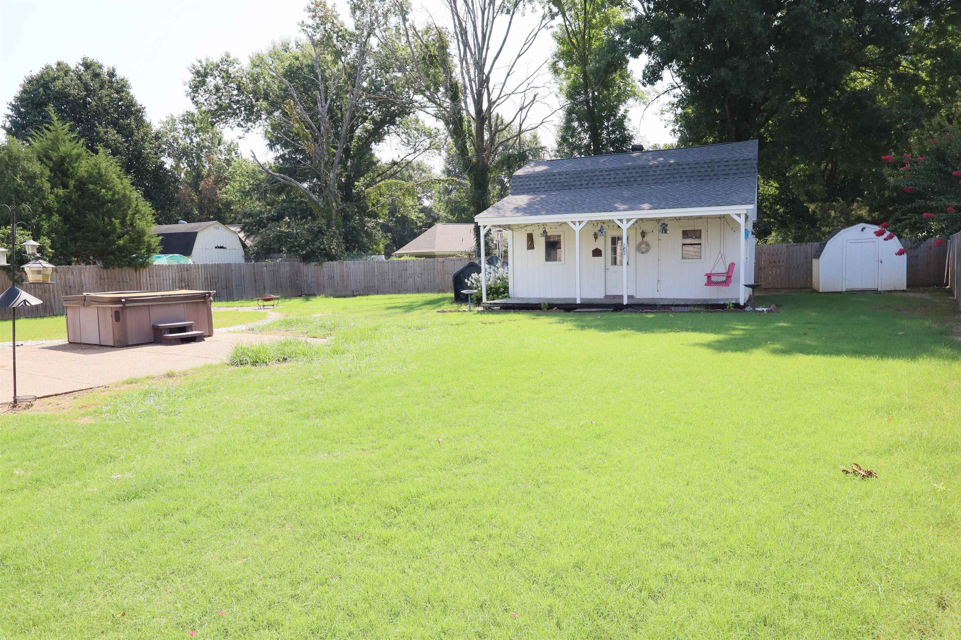 6853 Andrews Rd Property Photo 38