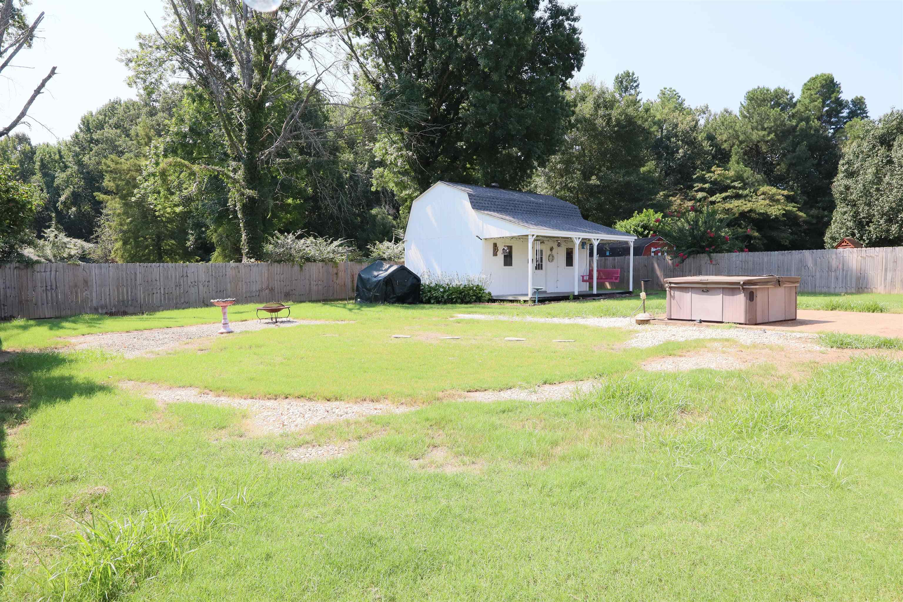6853 Andrews Rd Property Photo 39