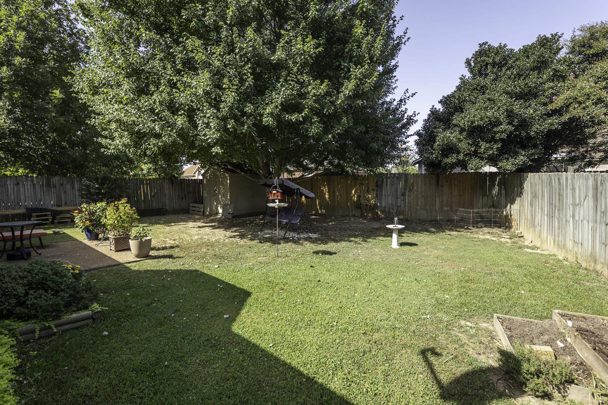 100 Village Dr Property Photo 21