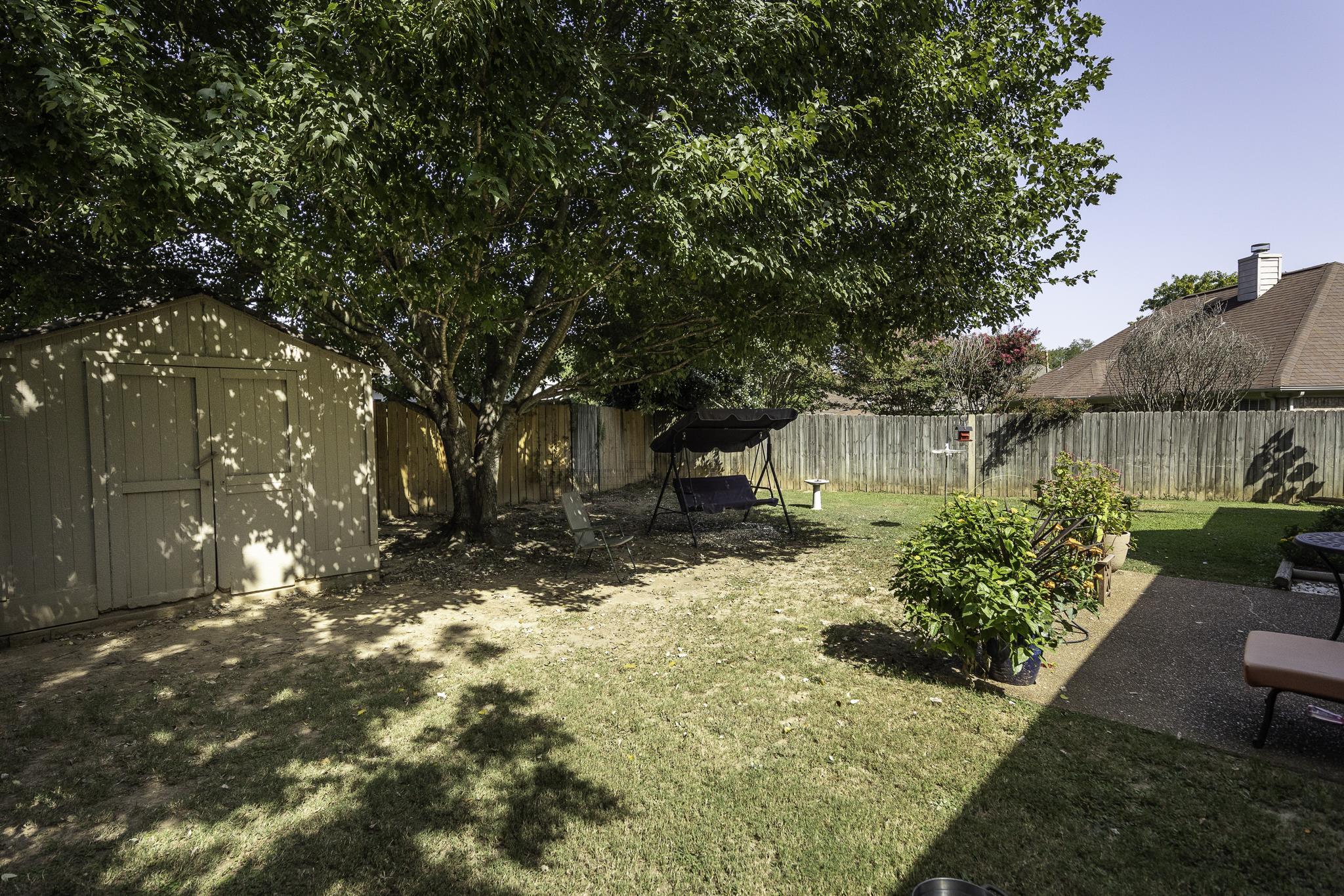 100 Village Dr Property Photo 24