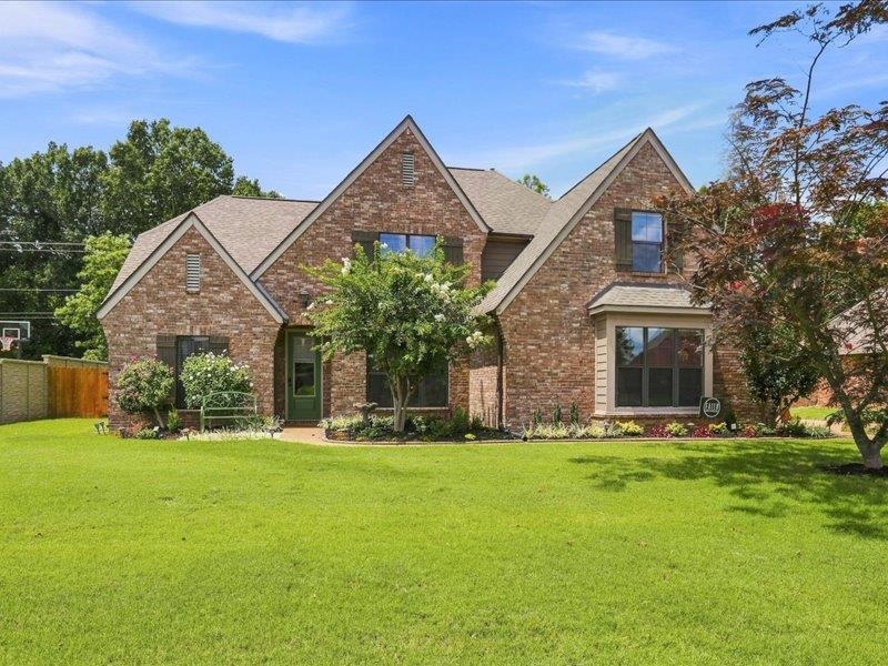 6267 Willow Walk Way Property Photo 3