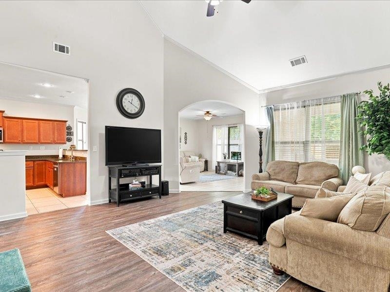 6267 Willow Walk Way Property Photo 18