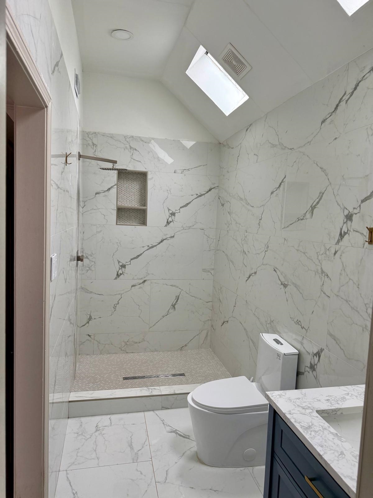 2472 Dove Glen Cv Property Photo 6