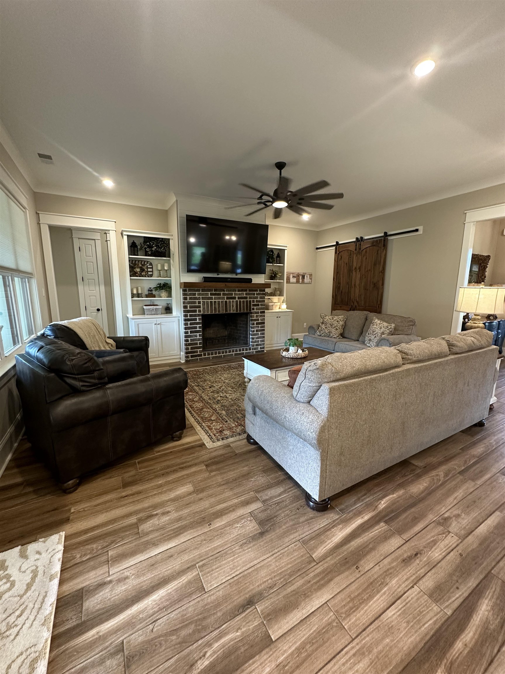 3050 Wade Dr Property Photo 13