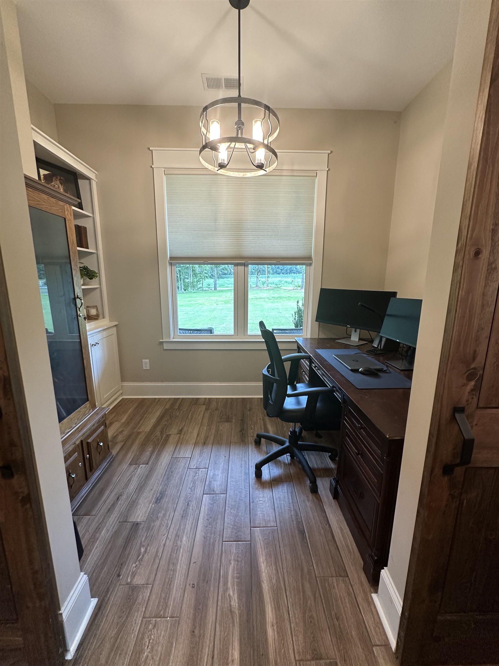 3050 Wade Dr Property Photo 15
