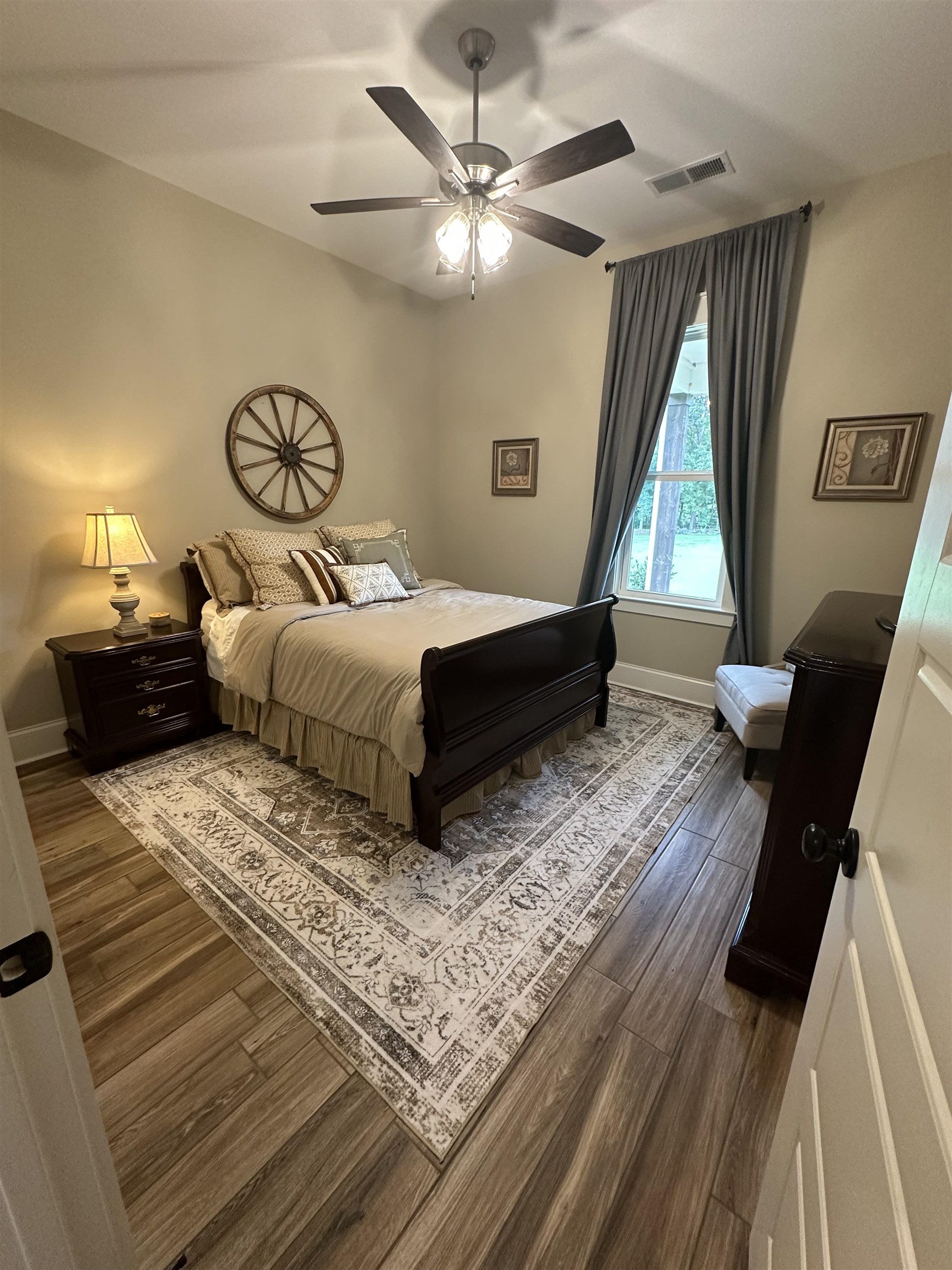 3050 Wade Dr Property Photo 18
