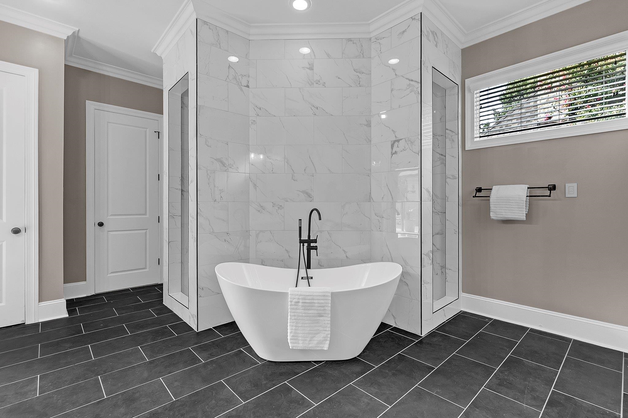 3265 S Wetherby Cv Property Photo 23
