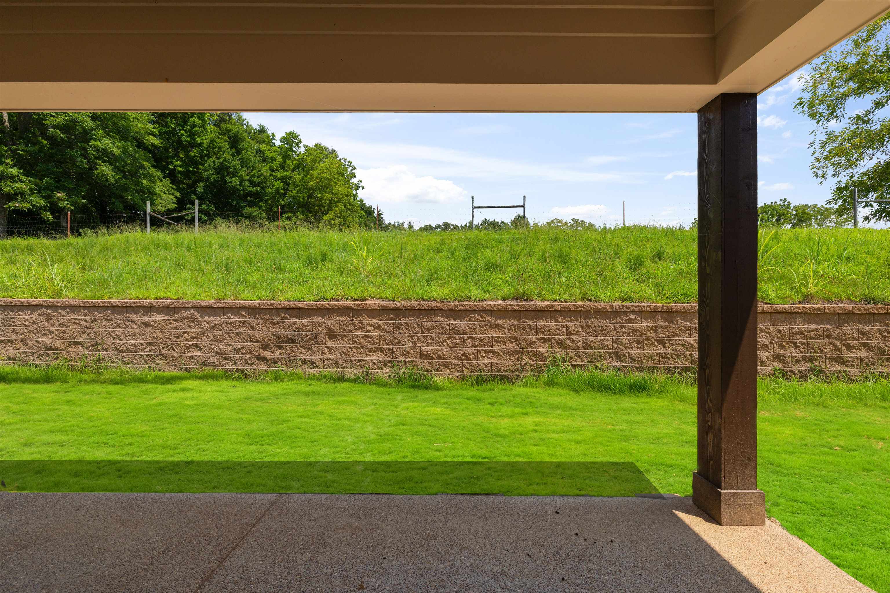 42 Brass Cv Property Photo 25