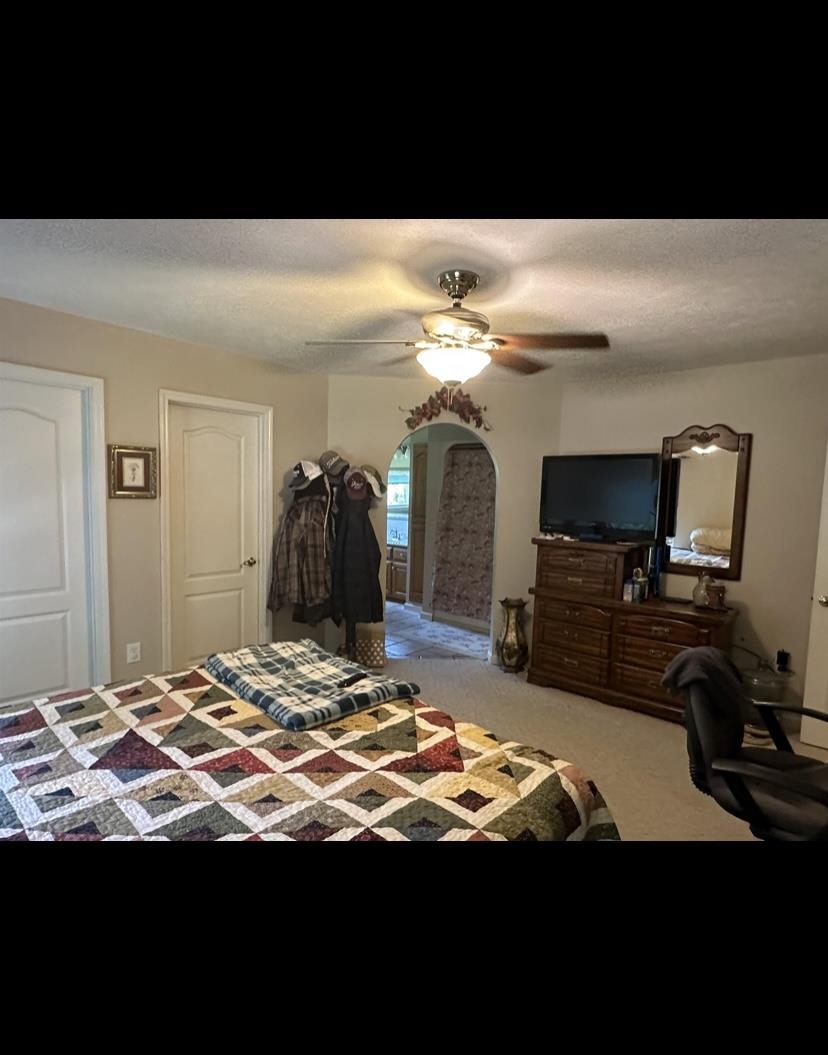 220 Wayne Elam Rd Property Photo 12