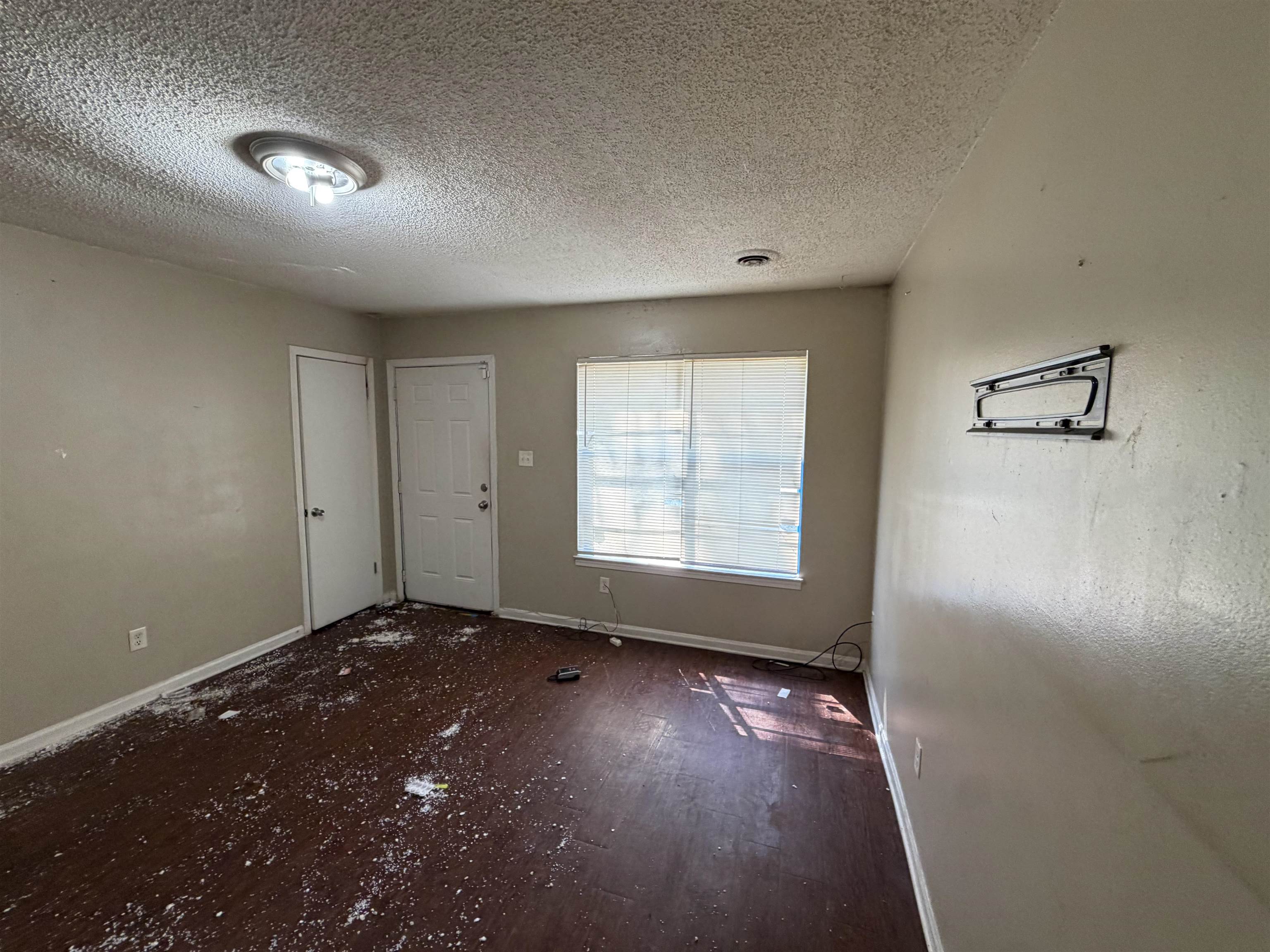 4474 Spring Glen Dr Property Photo 6