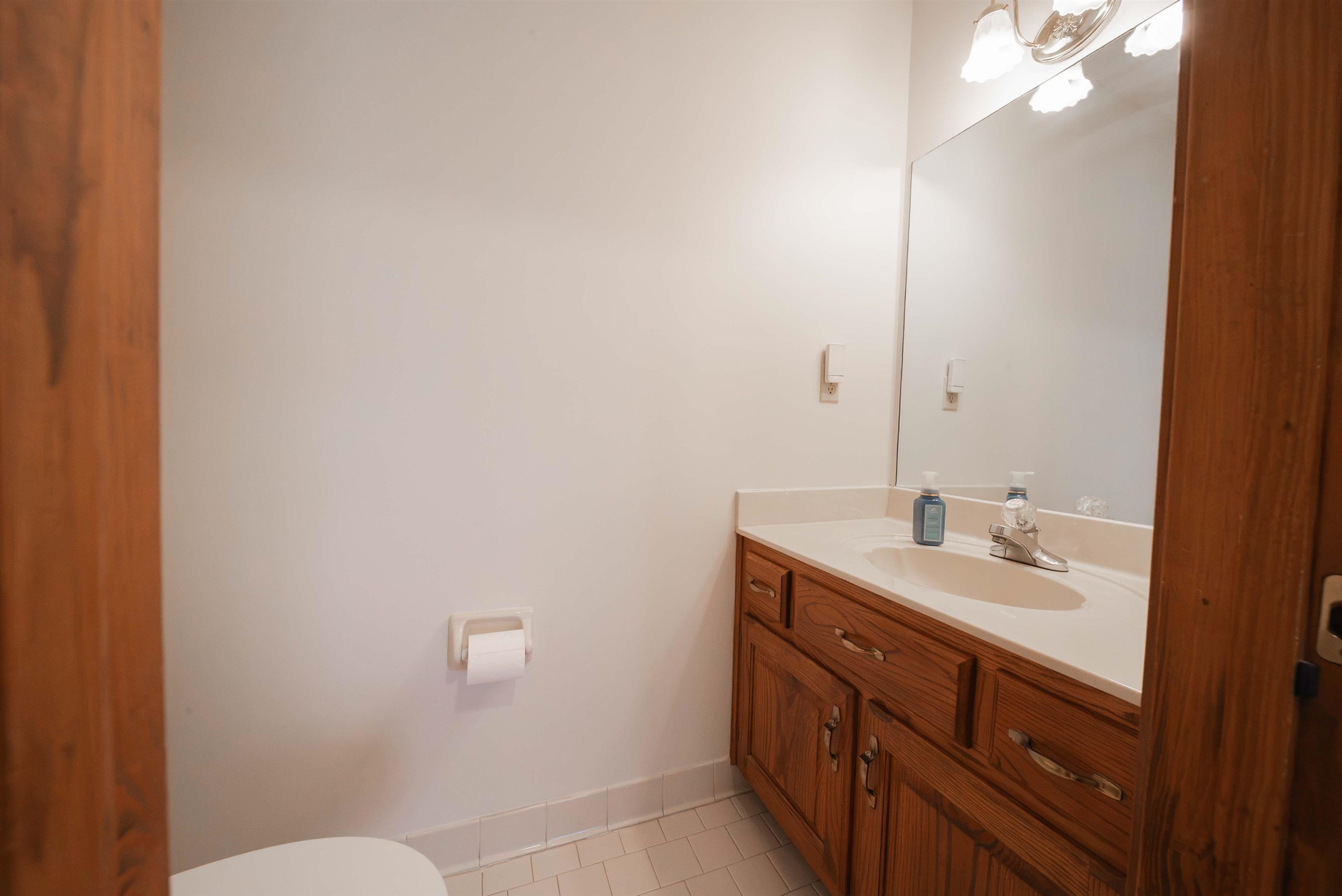 3779 Mendel Dr Property Photo 16