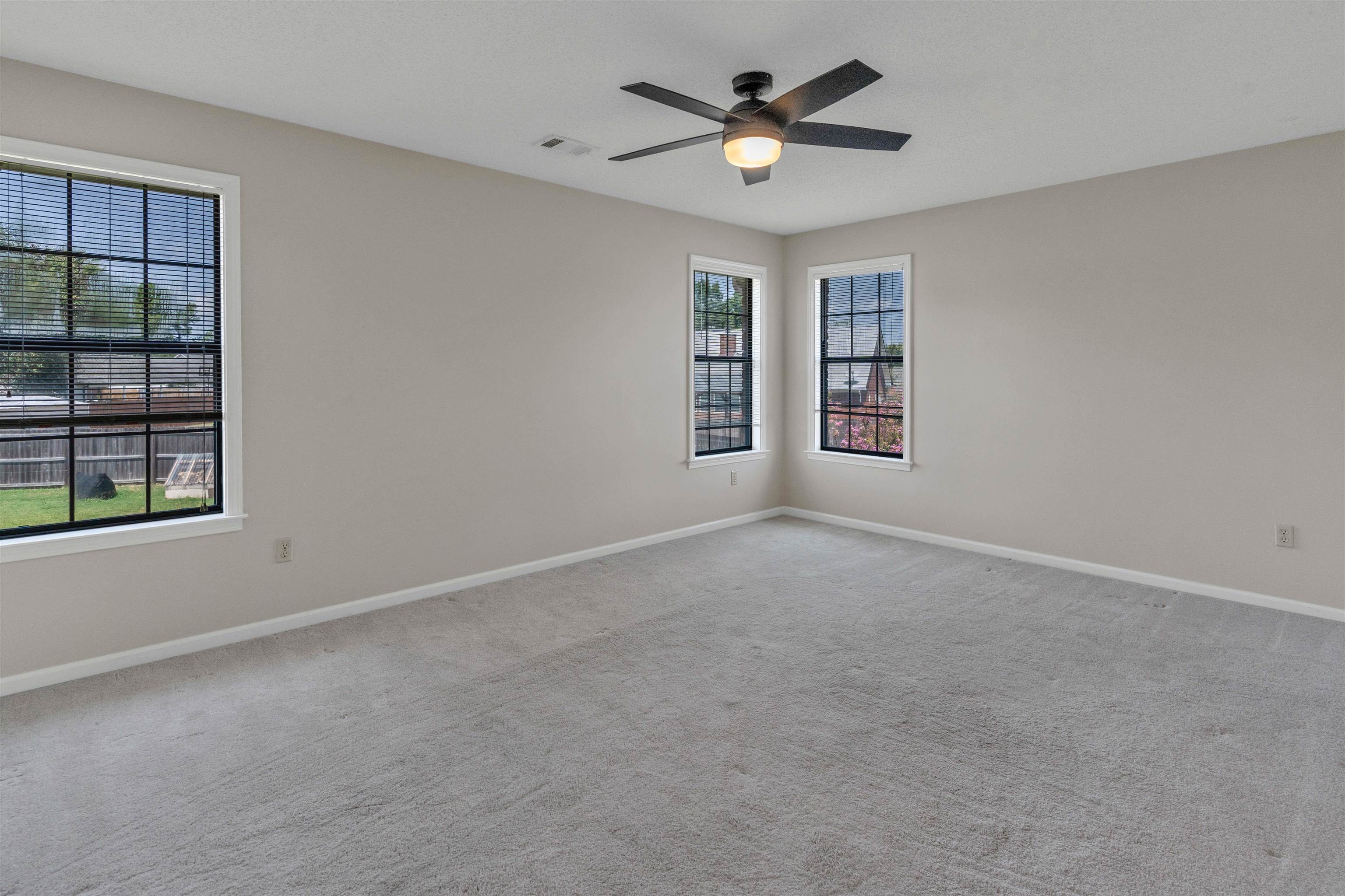 3779 Mendel Dr Property Photo 30