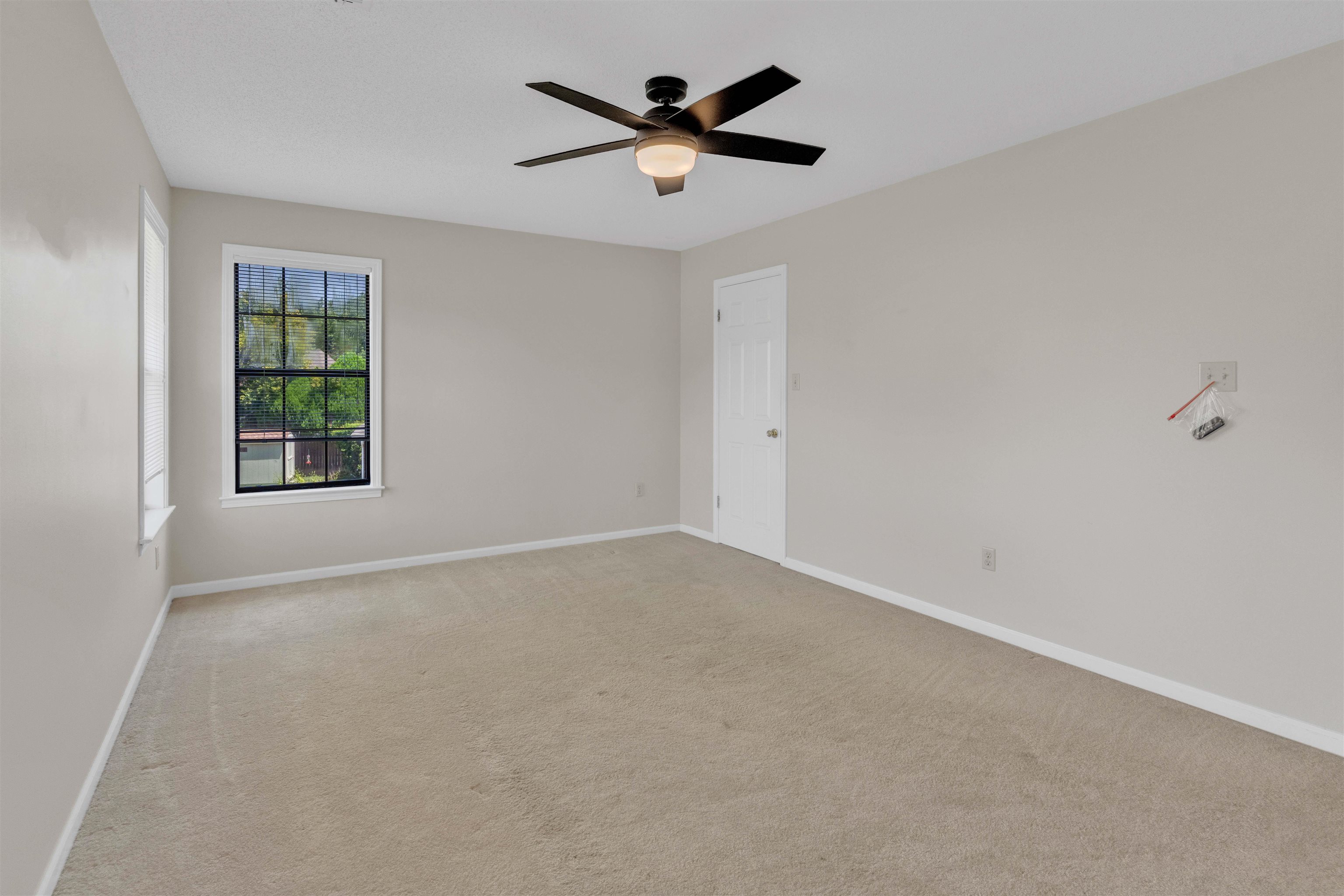 3779 Mendel Dr Property Photo 31